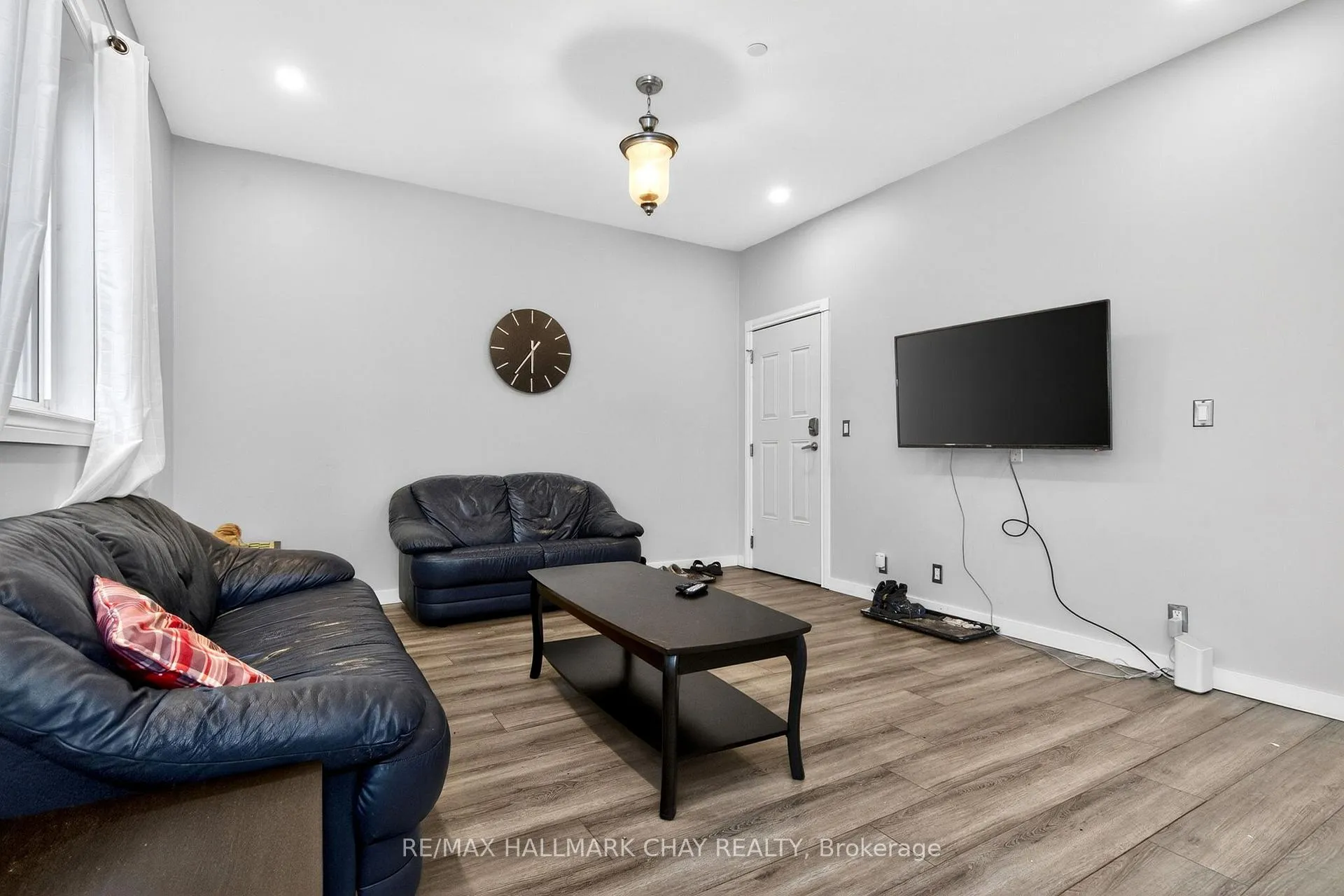 Photo 17 of 371 Barrie Road, Orillia — HOMEH