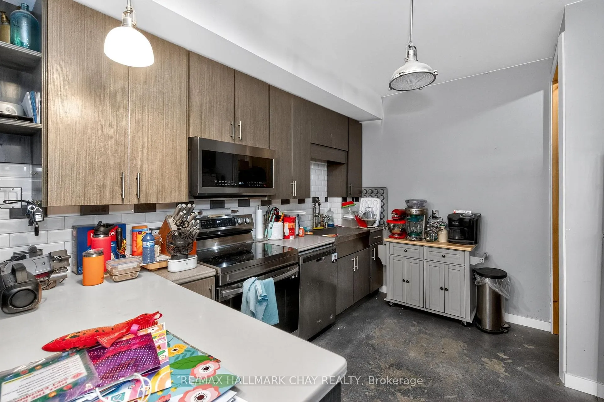 Photo 25 of 371 Barrie Road, Orillia — HOMEH