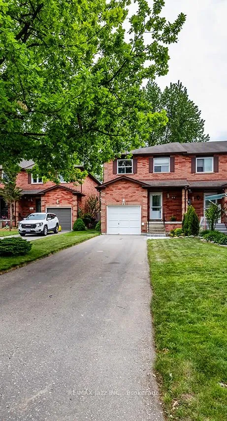 Photo 30 of 11 Chance Court, Clarington, Bowmanville — HOMEH