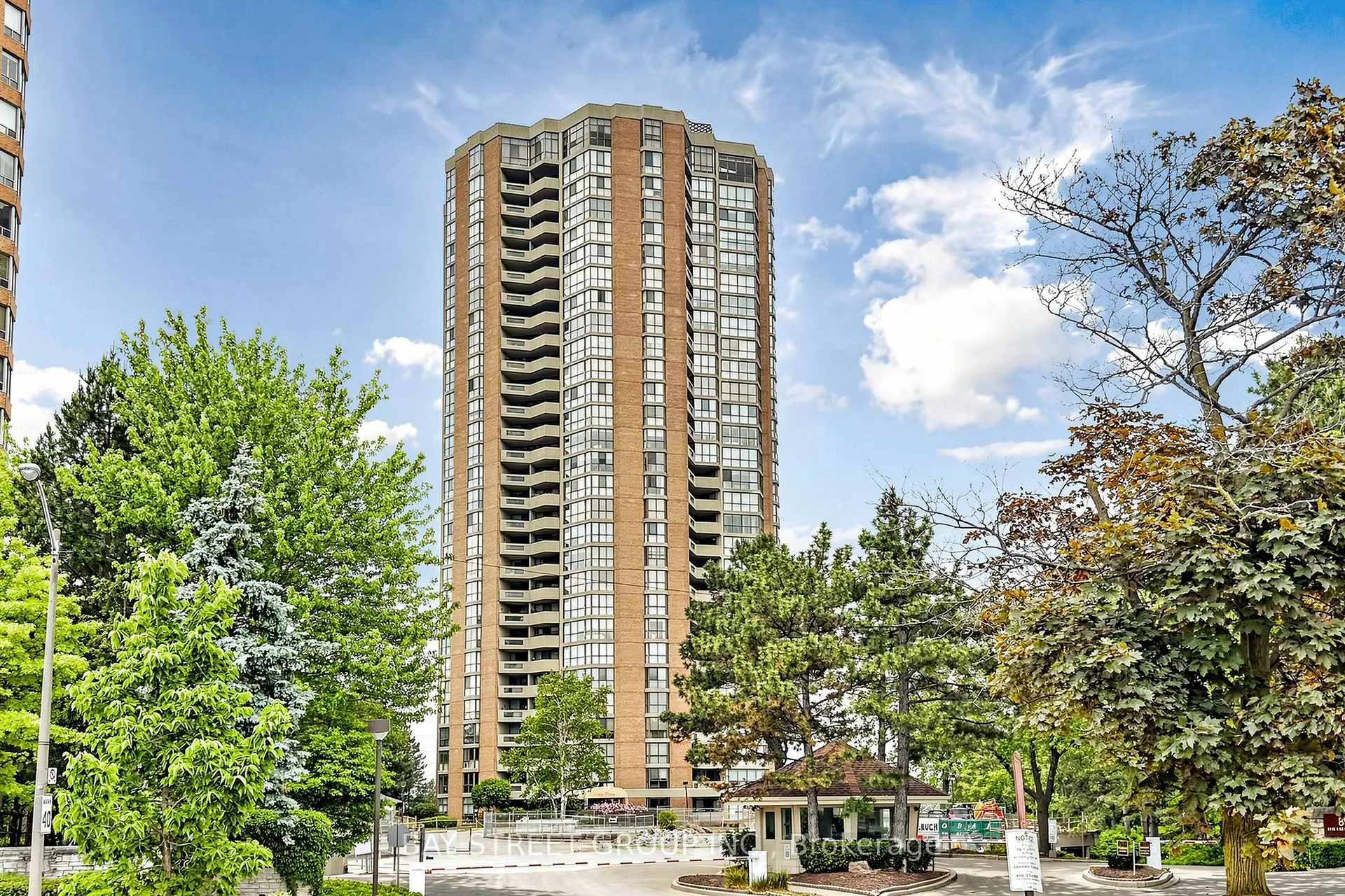 Photo 1 of Unit 2305, 85 Skymark Drive, North York, Hillcrest Village — HOMEH