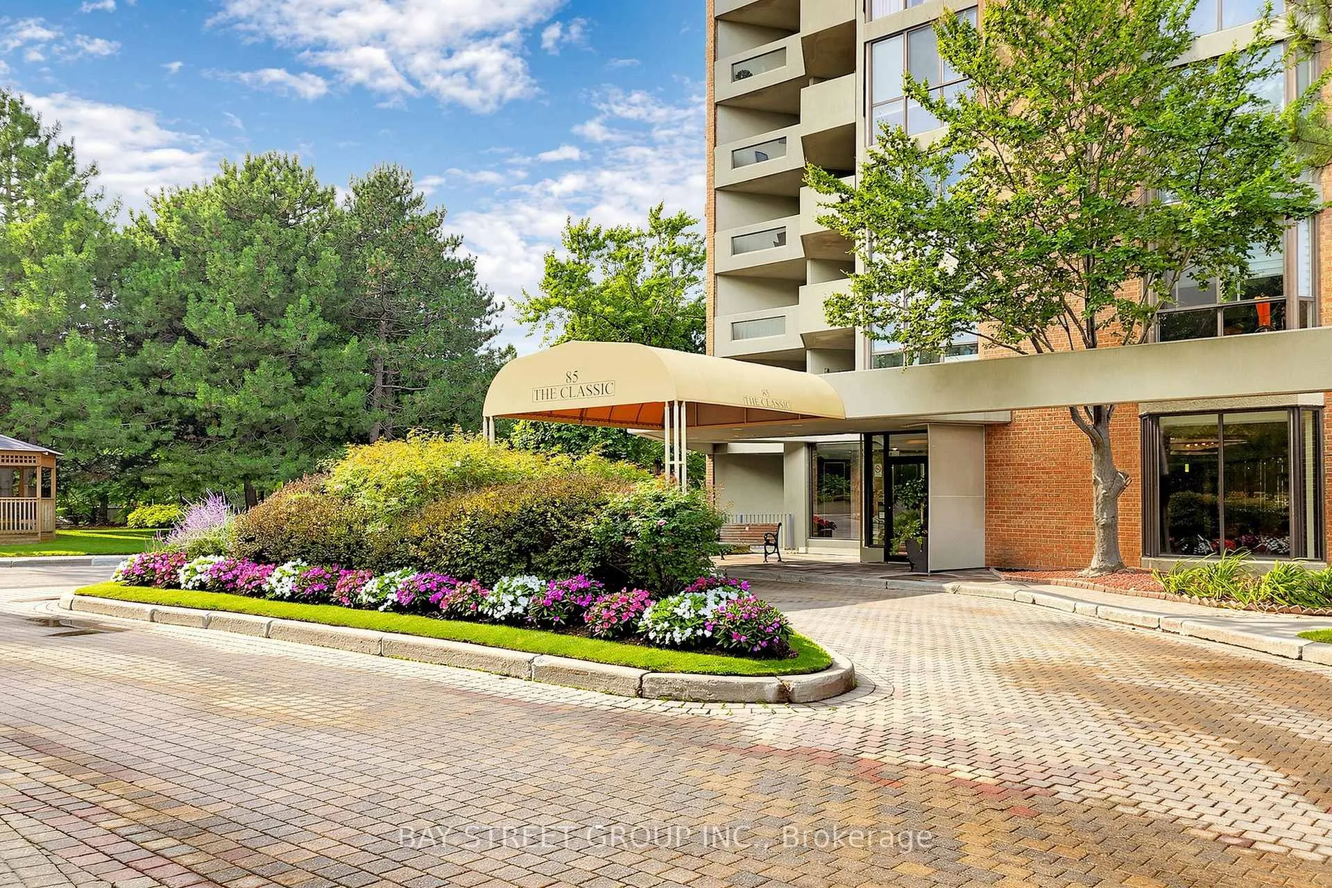 Photo 2 of Unit 2305, 85 Skymark Drive, North York, Hillcrest Village — HOMEH