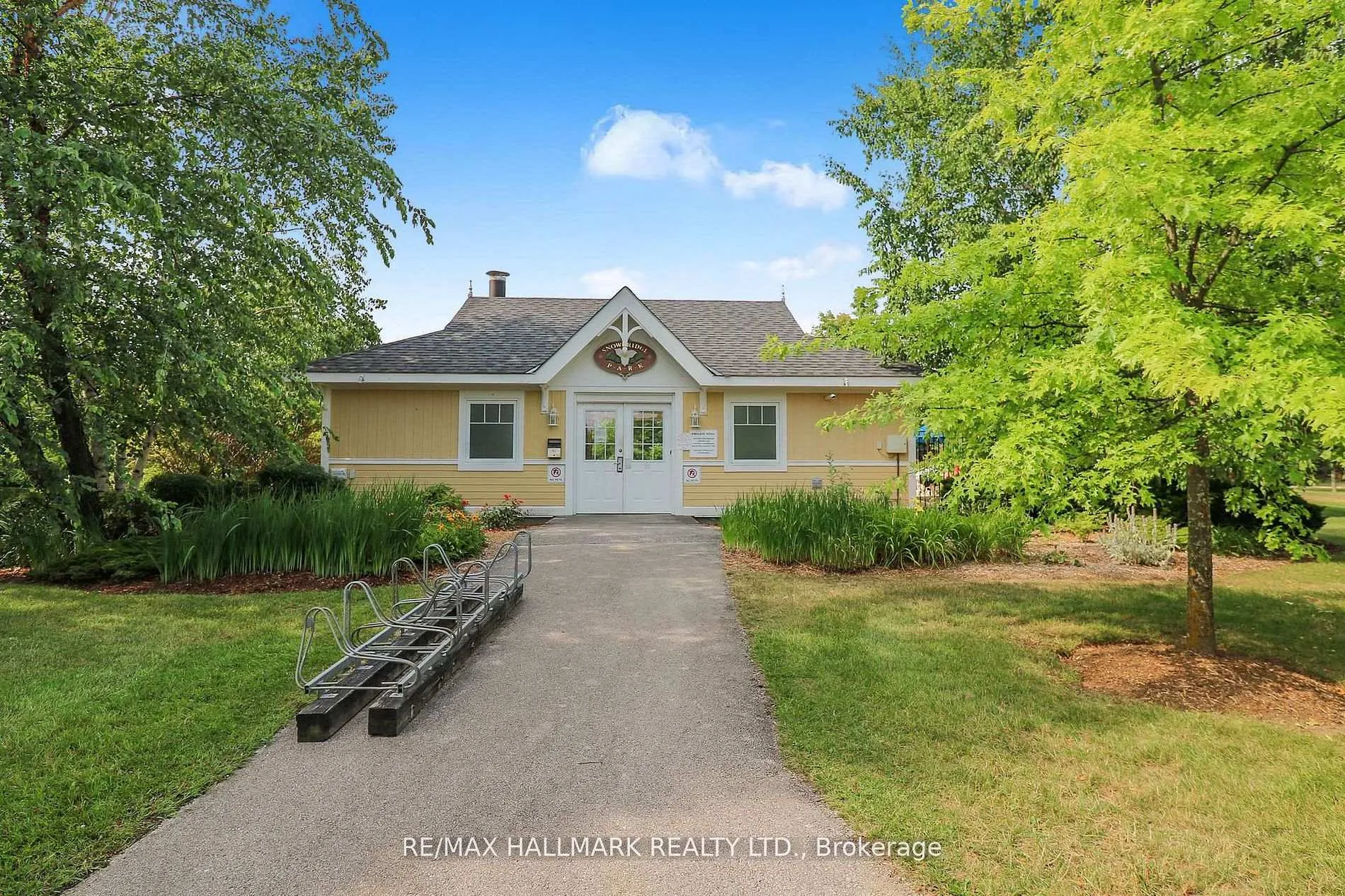 Photo 17 of Unit 101, 184 Snowbridge Way, Blue Mountains — HOMEH