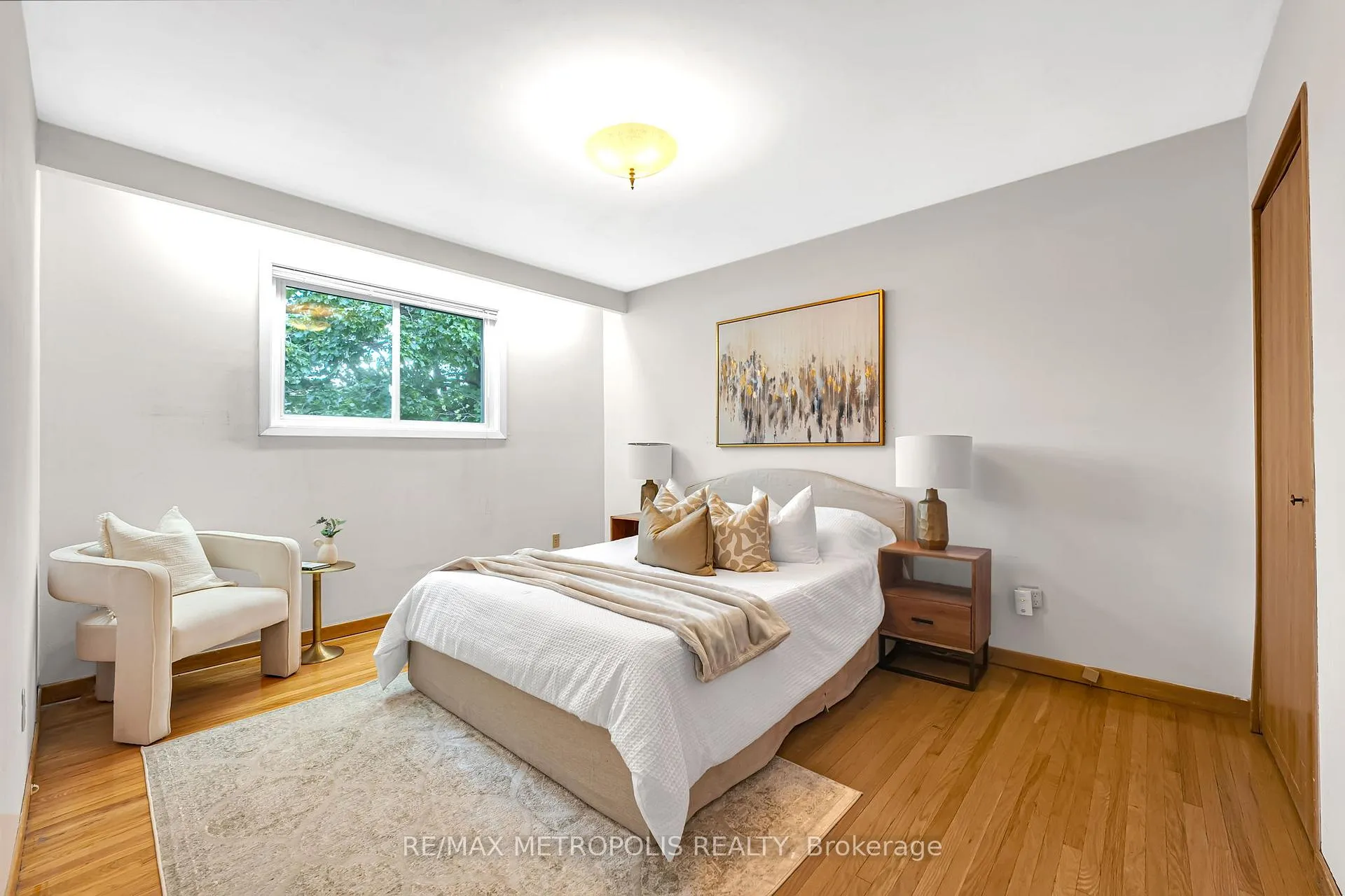 Photo 13 of 76 Harrington Crescent, North York, Bayview Woods-Steeles — HOMEH