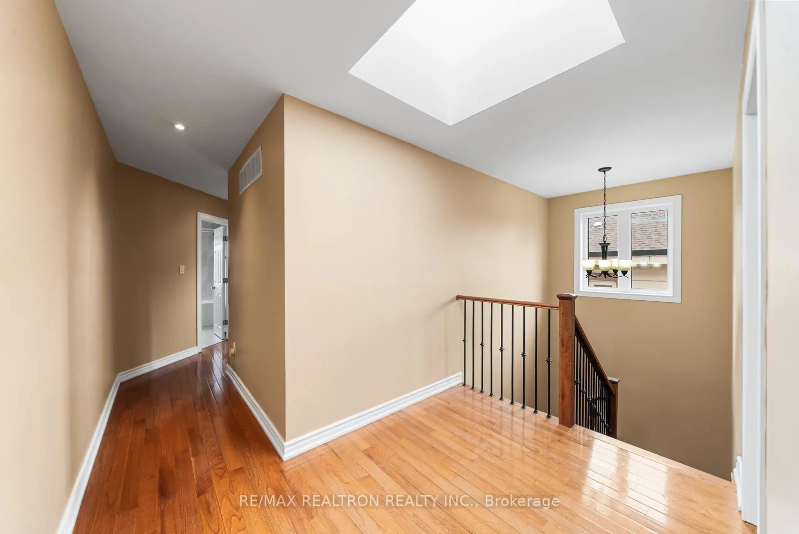 Photo 13 of 51 Rogers Road, Toronto, Oakwood Village — HOMEH