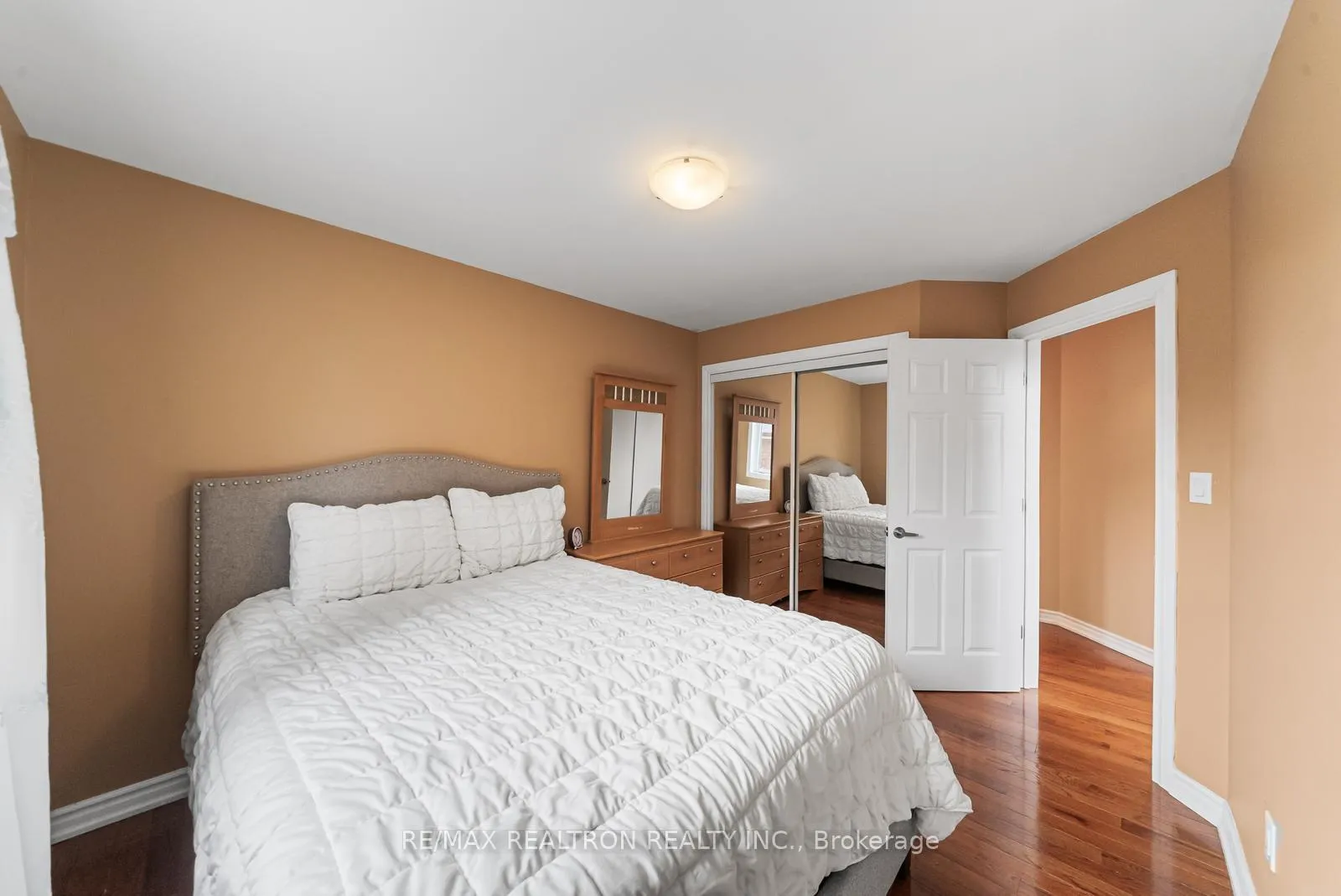 Photo 22 of 51 Rogers Road, Toronto, Oakwood Village — HOMEH