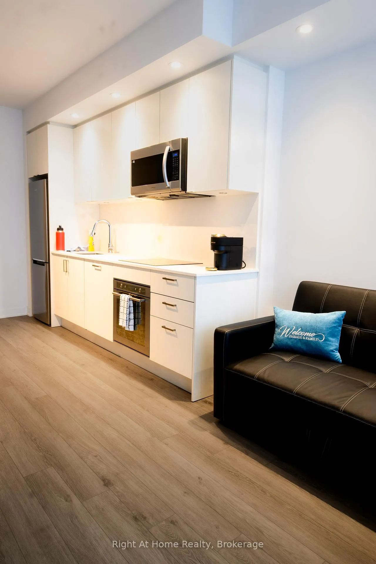 Photo 8 of Unit 2808, 1928 Lakeshore Boulevard W, Toronto, High Park-Swansea — HOMEH