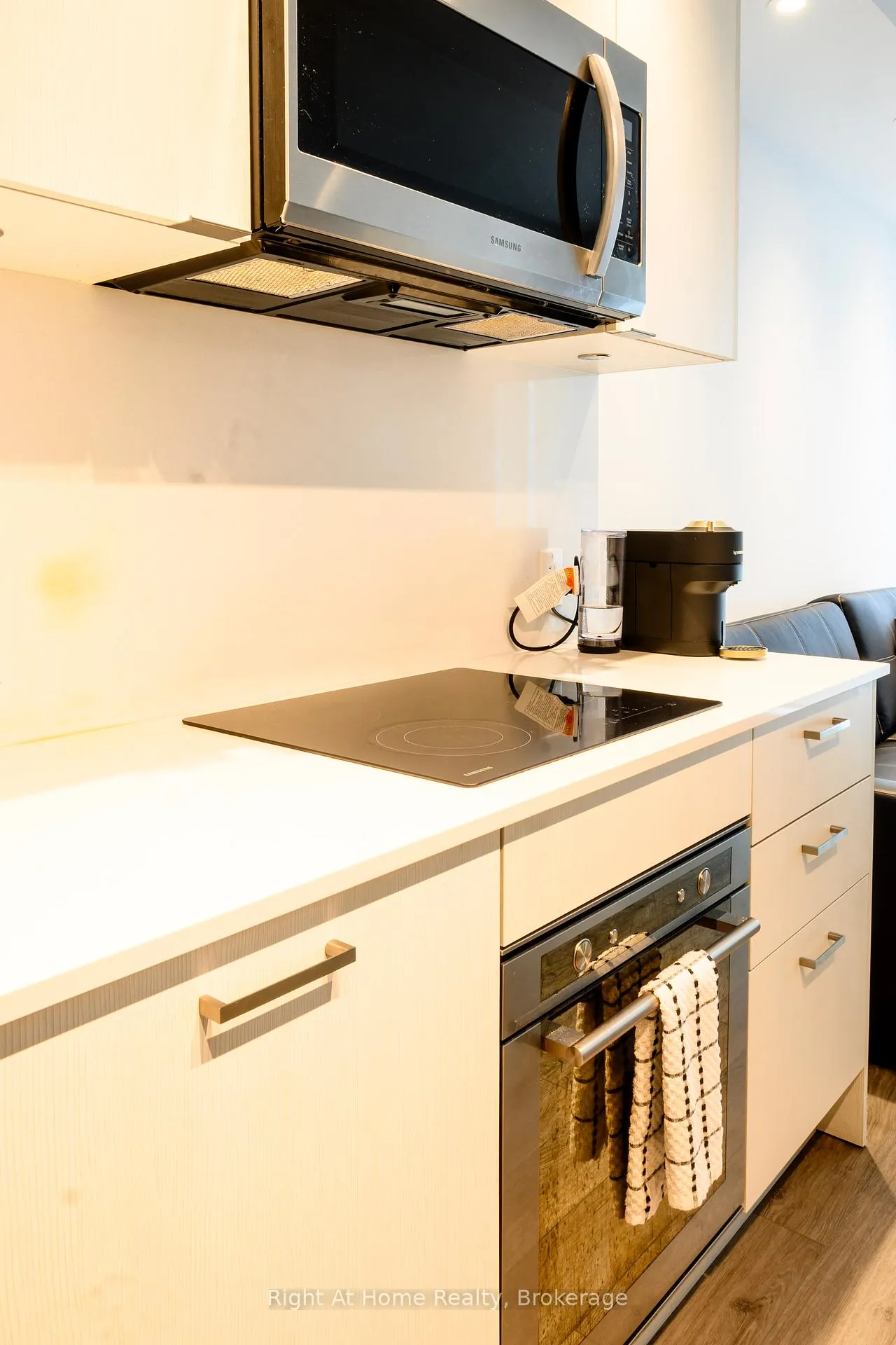 Photo 10 of Unit 2808, 1928 Lakeshore Boulevard W, Toronto, High Park-Swansea — HOMEH
