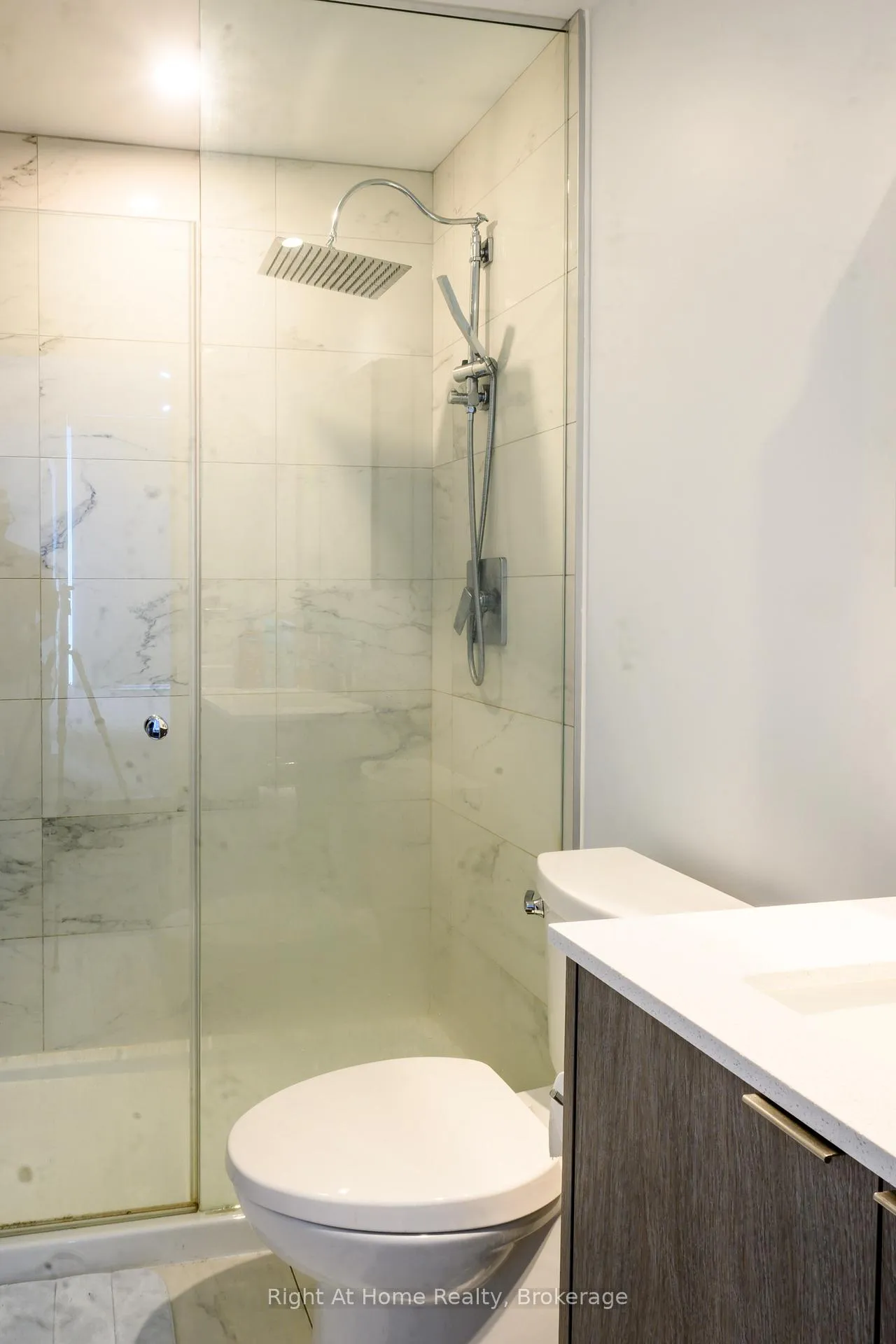 Photo 14 of Unit 2808, 1928 Lakeshore Boulevard W, Toronto, High Park-Swansea — HOMEH