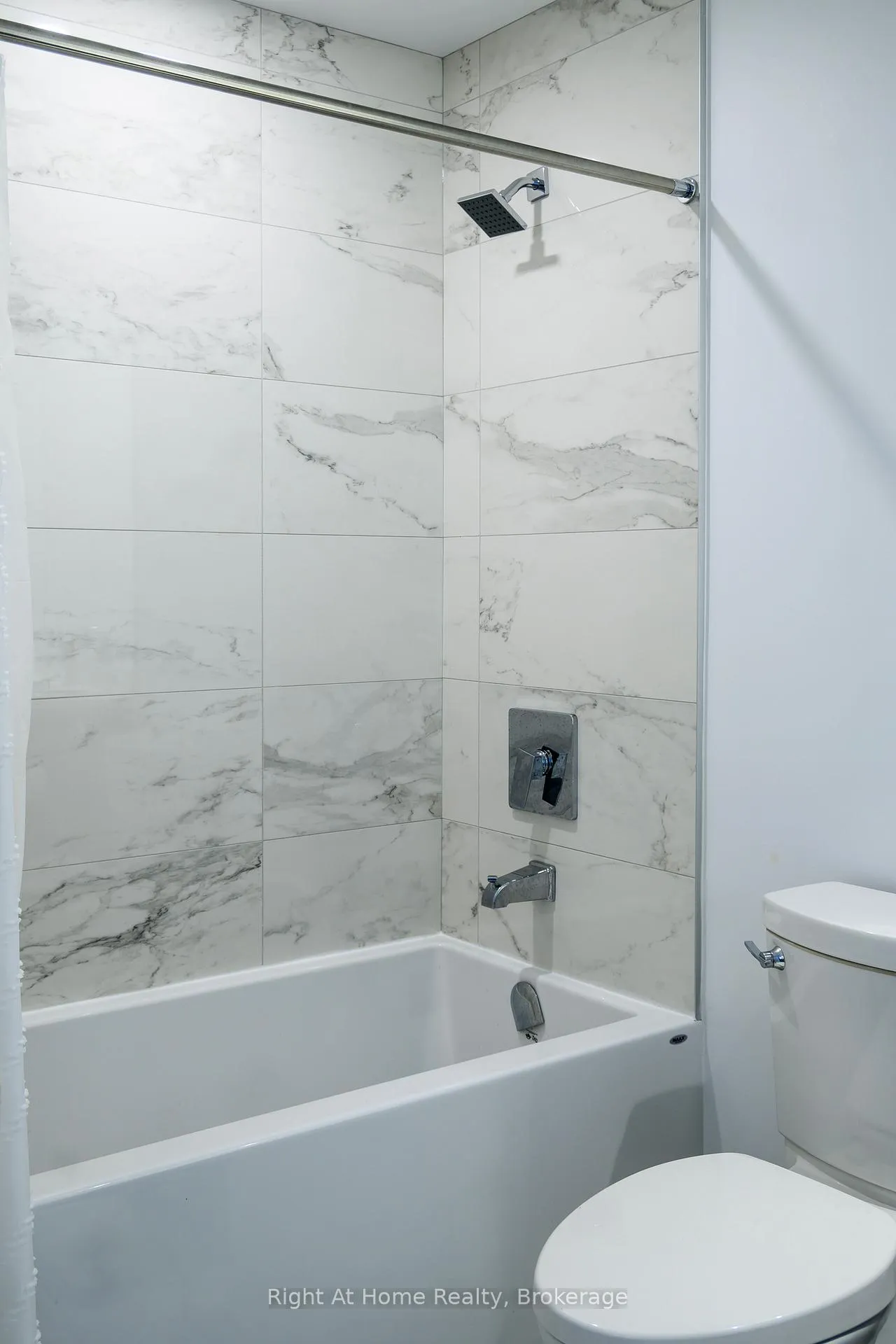 Photo 17 of Unit 2808, 1928 Lakeshore Boulevard W, Toronto, High Park-Swansea — HOMEH