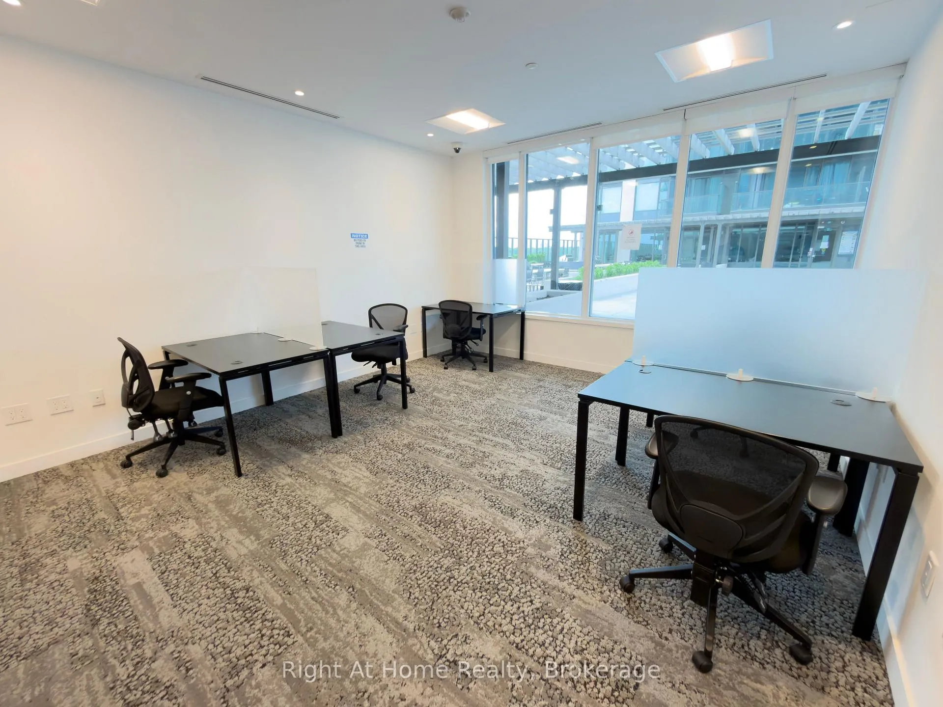 Photo 24 of Unit 2808, 1928 Lakeshore Boulevard W, Toronto, High Park-Swansea — HOMEH