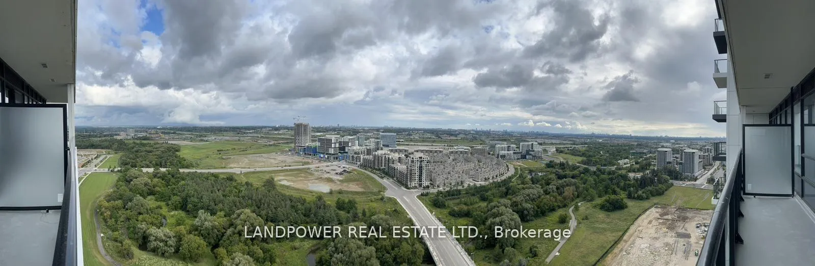 Photo 13 of Unit 3502, 8 Water Walk Drive S, Markham, Unionville — HOMEH