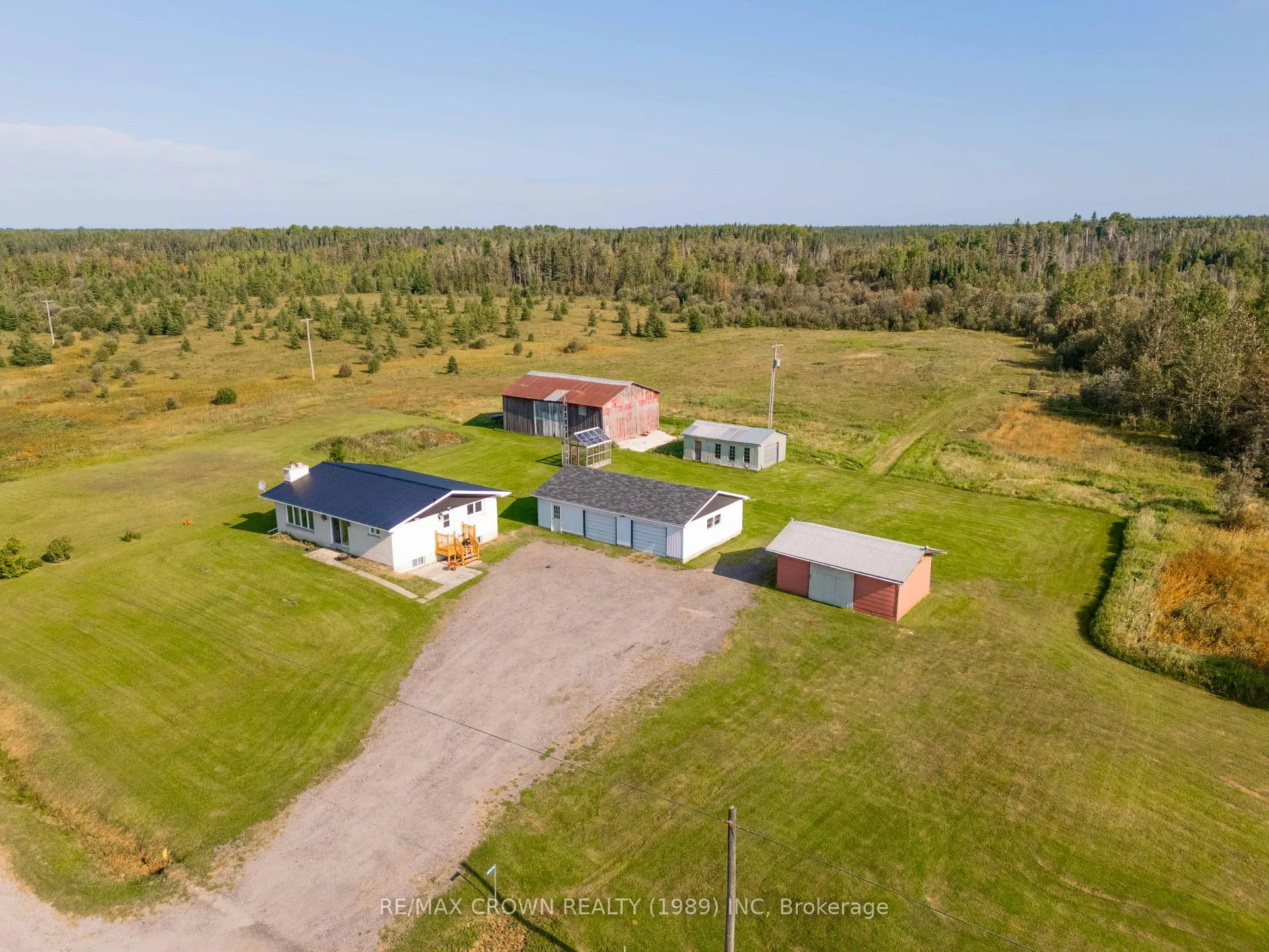 Front of Unit Haggart, 14 LOT CON 9 Highway 11