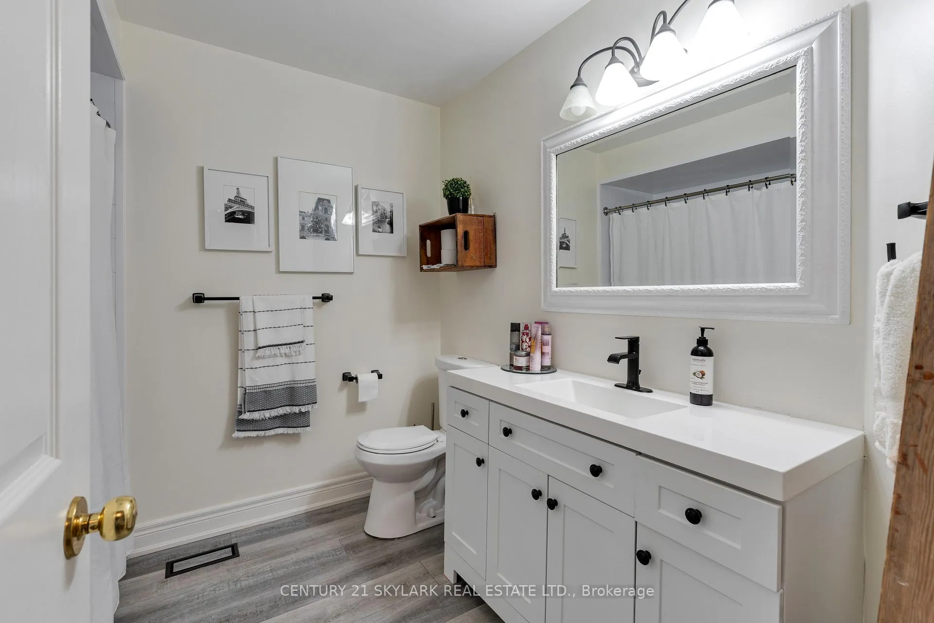 Photo 20 of 10 Cadham Boulevard, Hamilton, Broughton — HOMEH