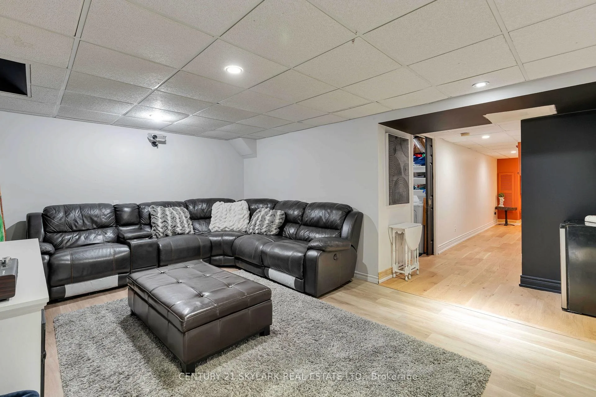 Photo 35 of 10 Cadham Boulevard, Hamilton, Broughton — HOMEH