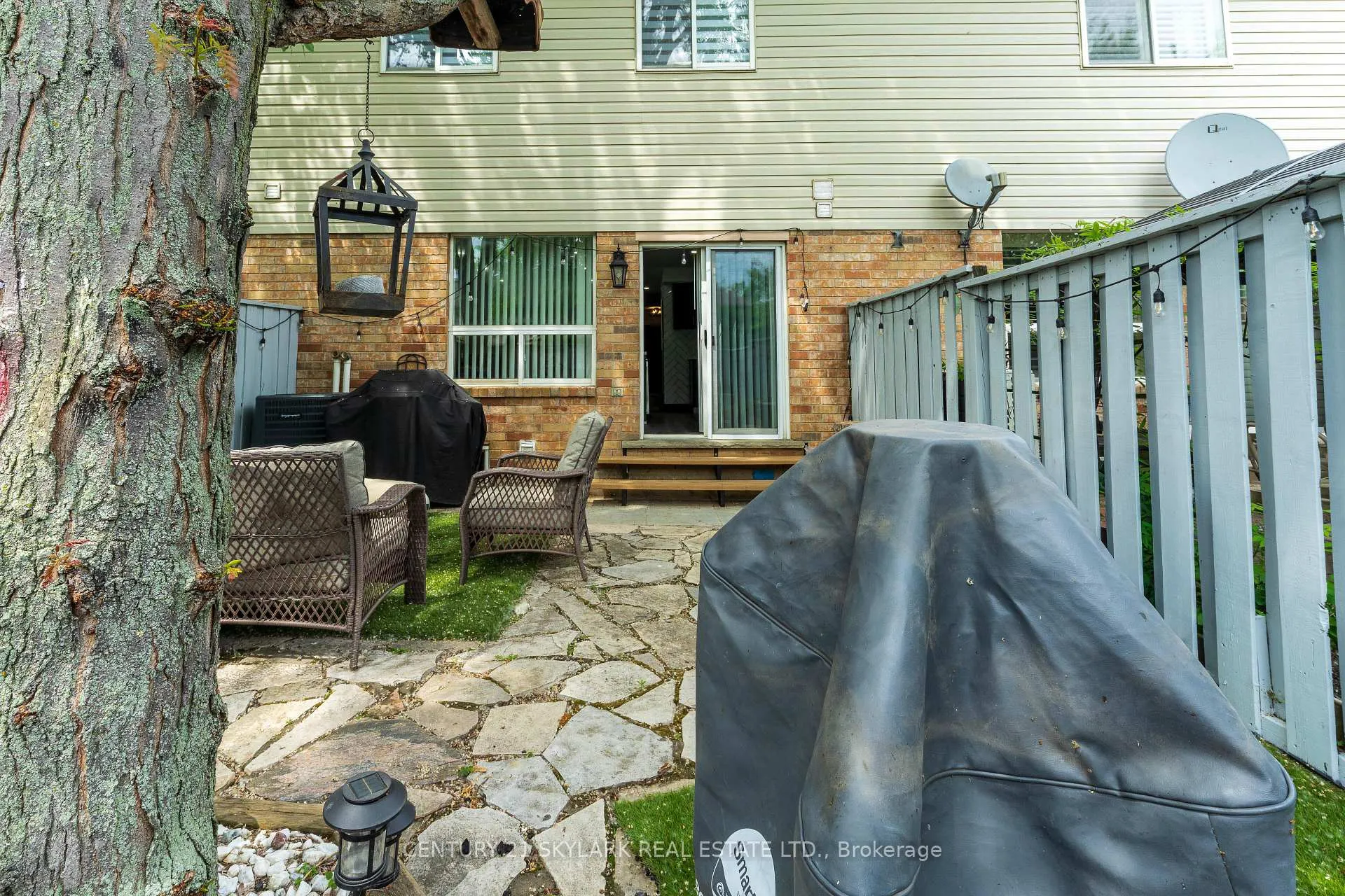 Photo 40 of 10 Cadham Boulevard, Hamilton, Broughton — HOMEH