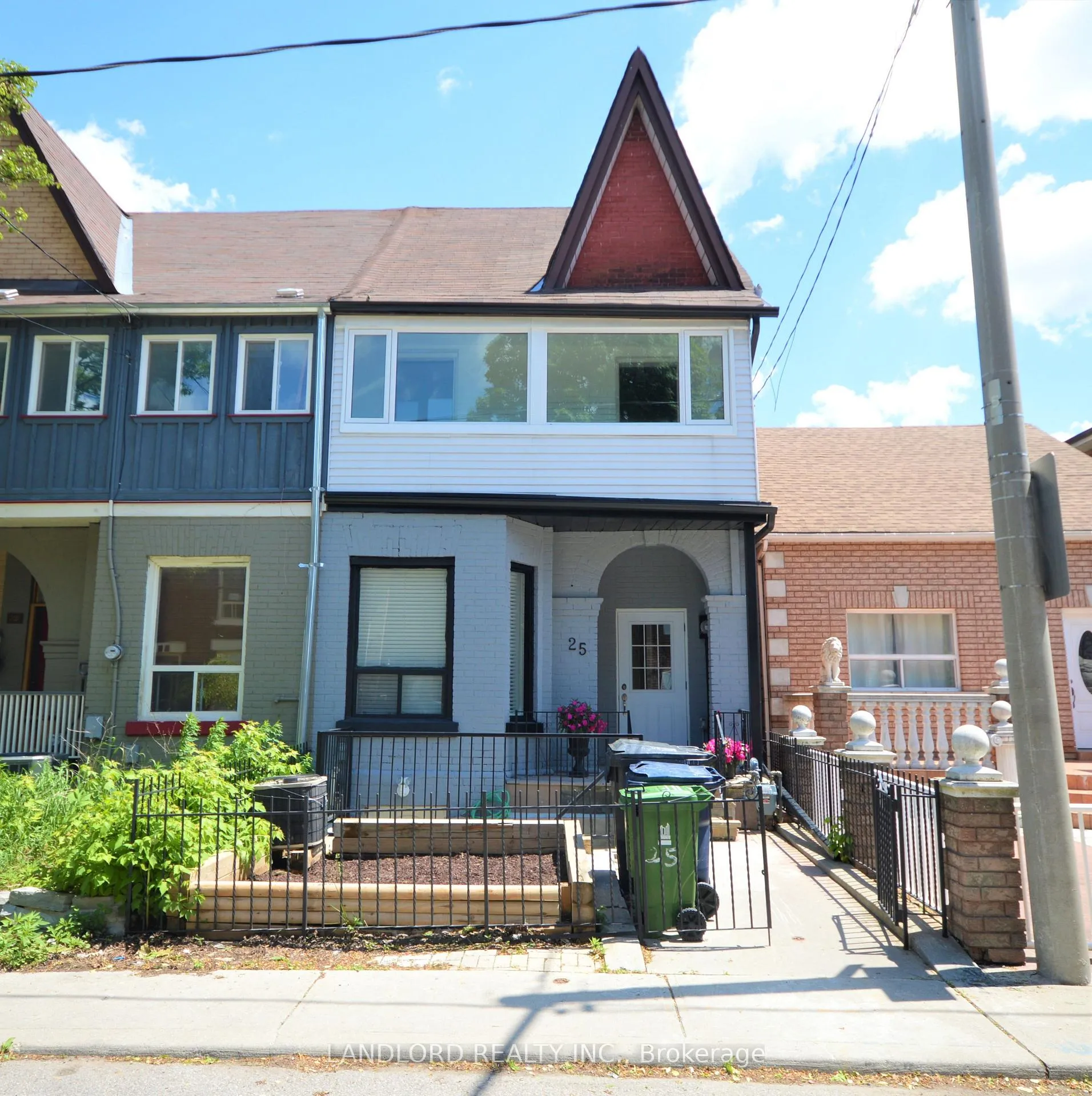 Photo 12 of Unit 2nd Fl, 25 Miller Street, Toronto, Weston-Pellam Park — HOMEH