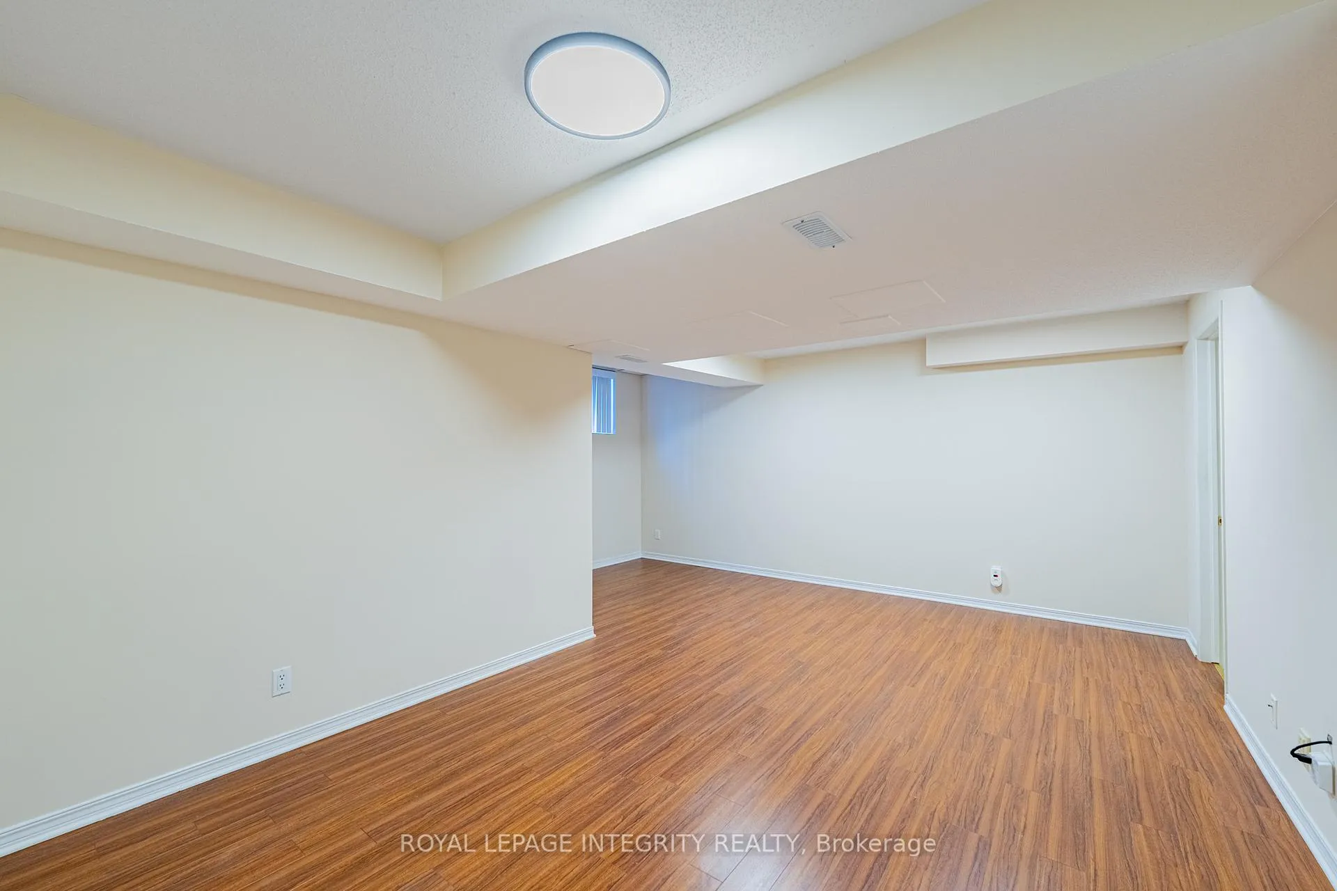 Photo 30 of 16 Redding Way, Ottawa, Centrepointe — HOMEH