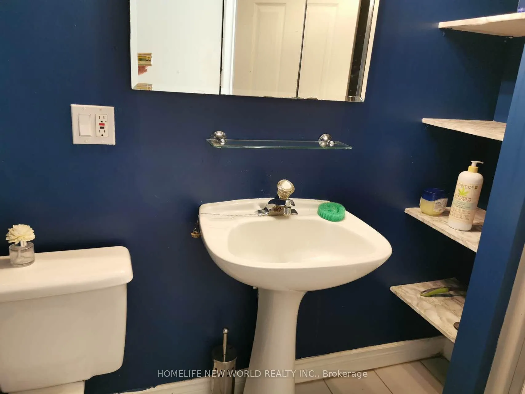 Photo 10 of 2421 Gerrard Street E, Toronto, East End-Danforth — HOMEH