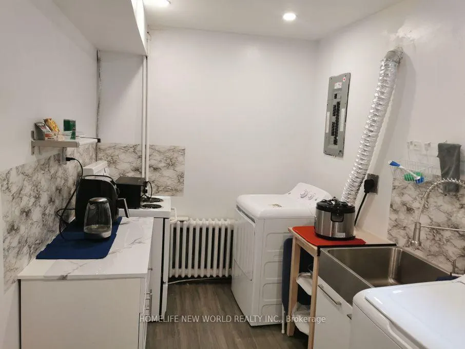 Photo 12 of 2421 Gerrard Street E, Toronto, East End-Danforth — HOMEH