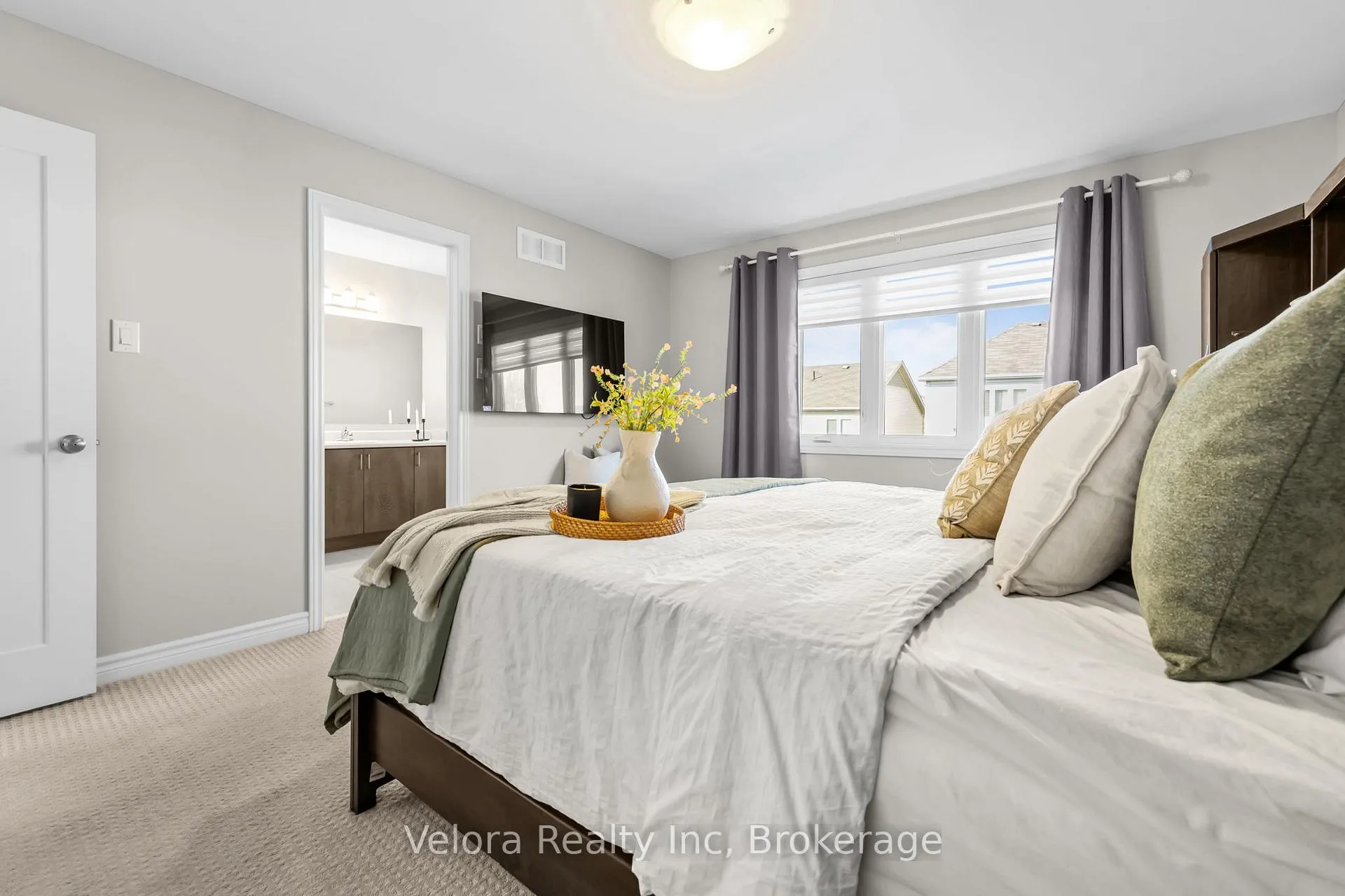 Photo 25 of 352 Warmstone Drive, Ottawa, Stittsville (North) — HOMEH