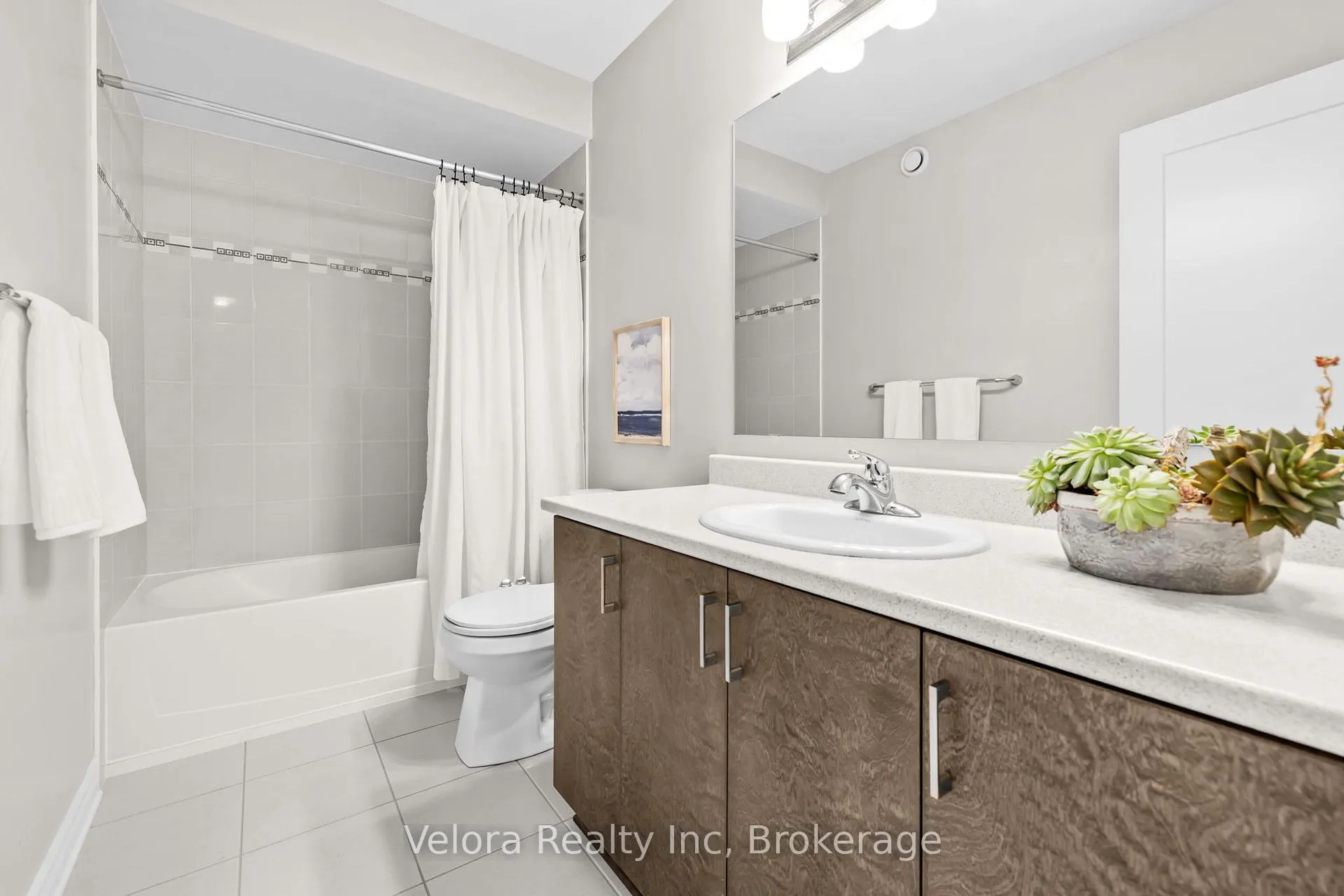 Photo 34 of 352 Warmstone Drive, Ottawa, Stittsville (North) — HOMEH