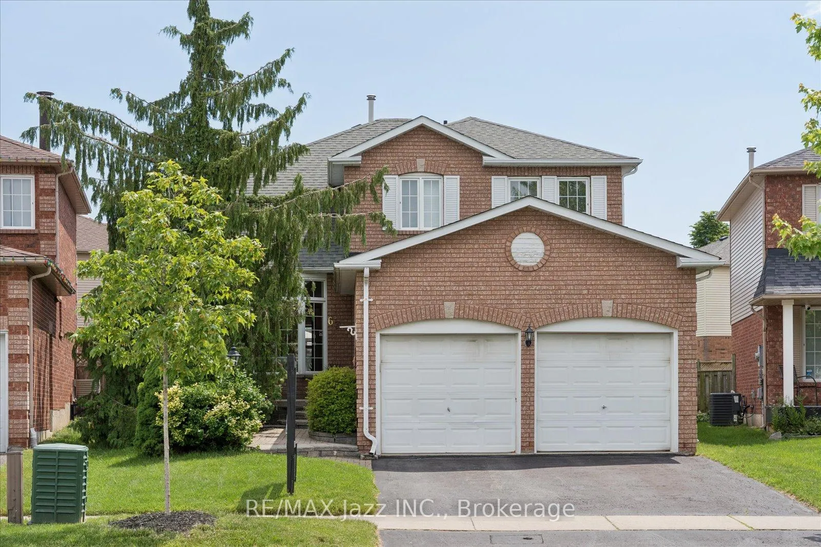 Photo 1 of 63 Bonnycastle Drive, Clarington, Bowmanville — HOMEH