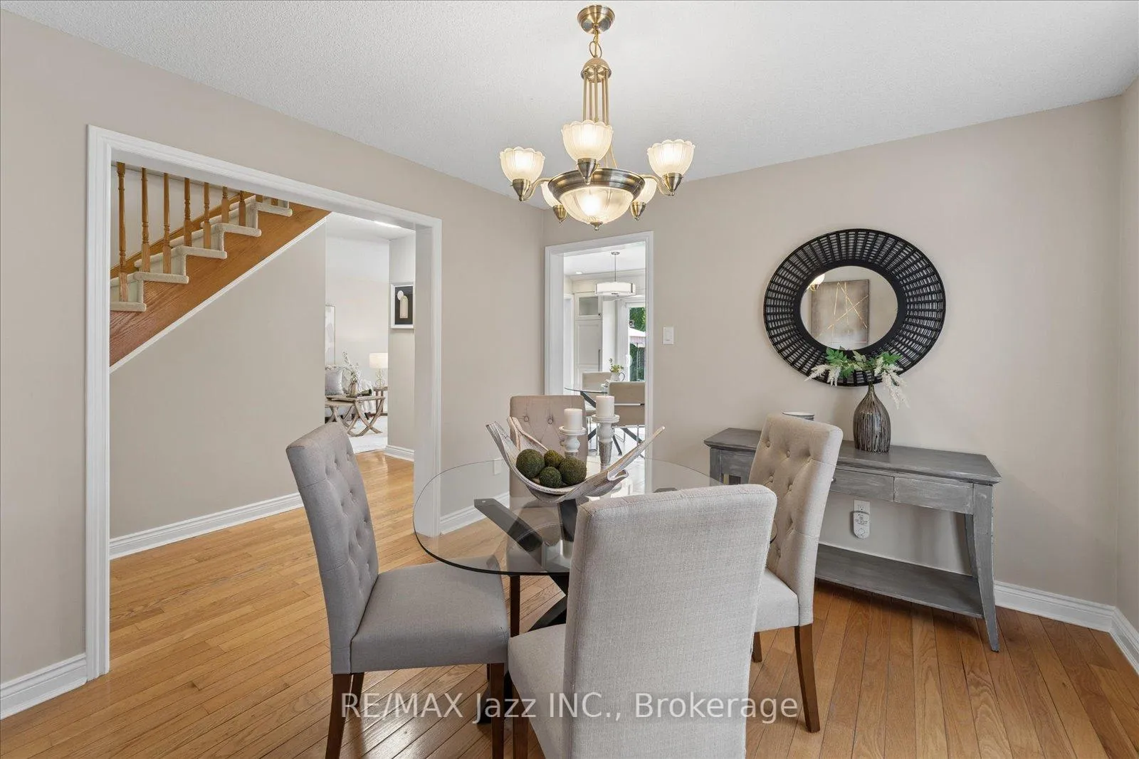 Photo 20 of 63 Bonnycastle Drive, Clarington, Bowmanville — HOMEH
