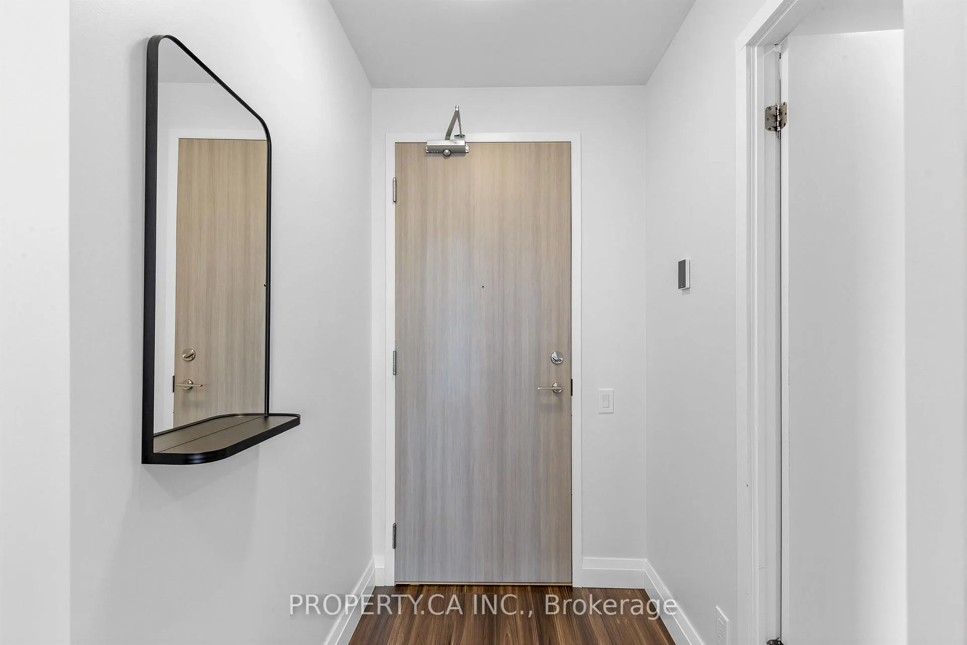 Photo 4 of Unit 311, 390 Cherry Street, Toronto, Waterfront Communities — HOMEH