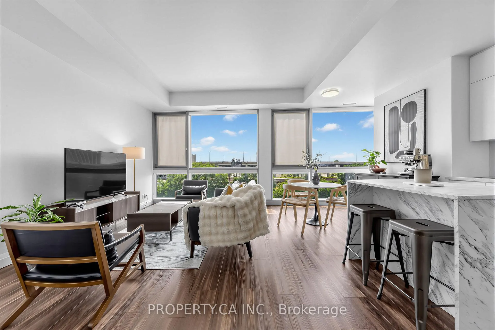 Photo 7 of Unit 311, 390 Cherry Street, Toronto, Waterfront Communities — HOMEH