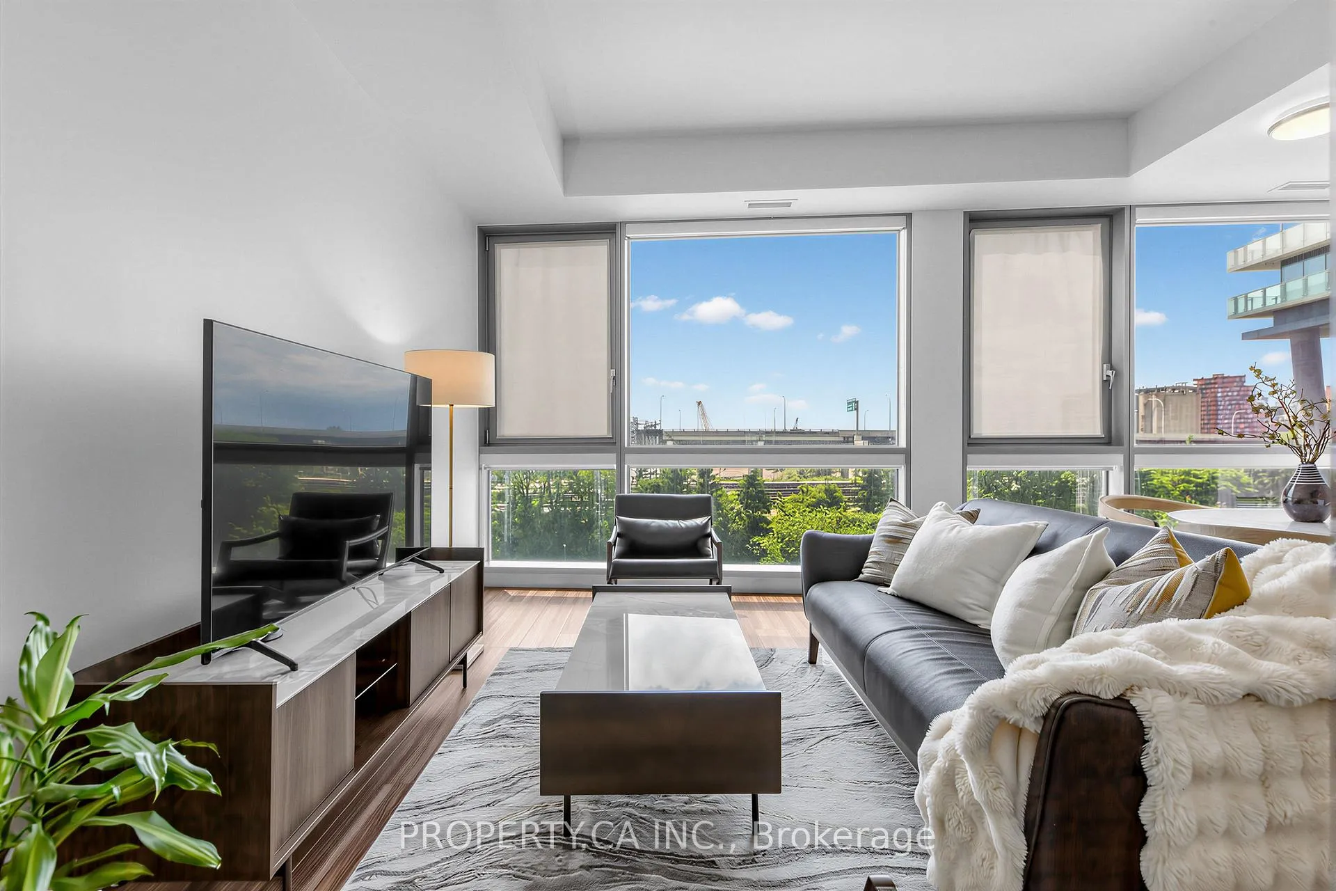 Photo 9 of Unit 311, 390 Cherry Street, Toronto, Waterfront Communities — HOMEH