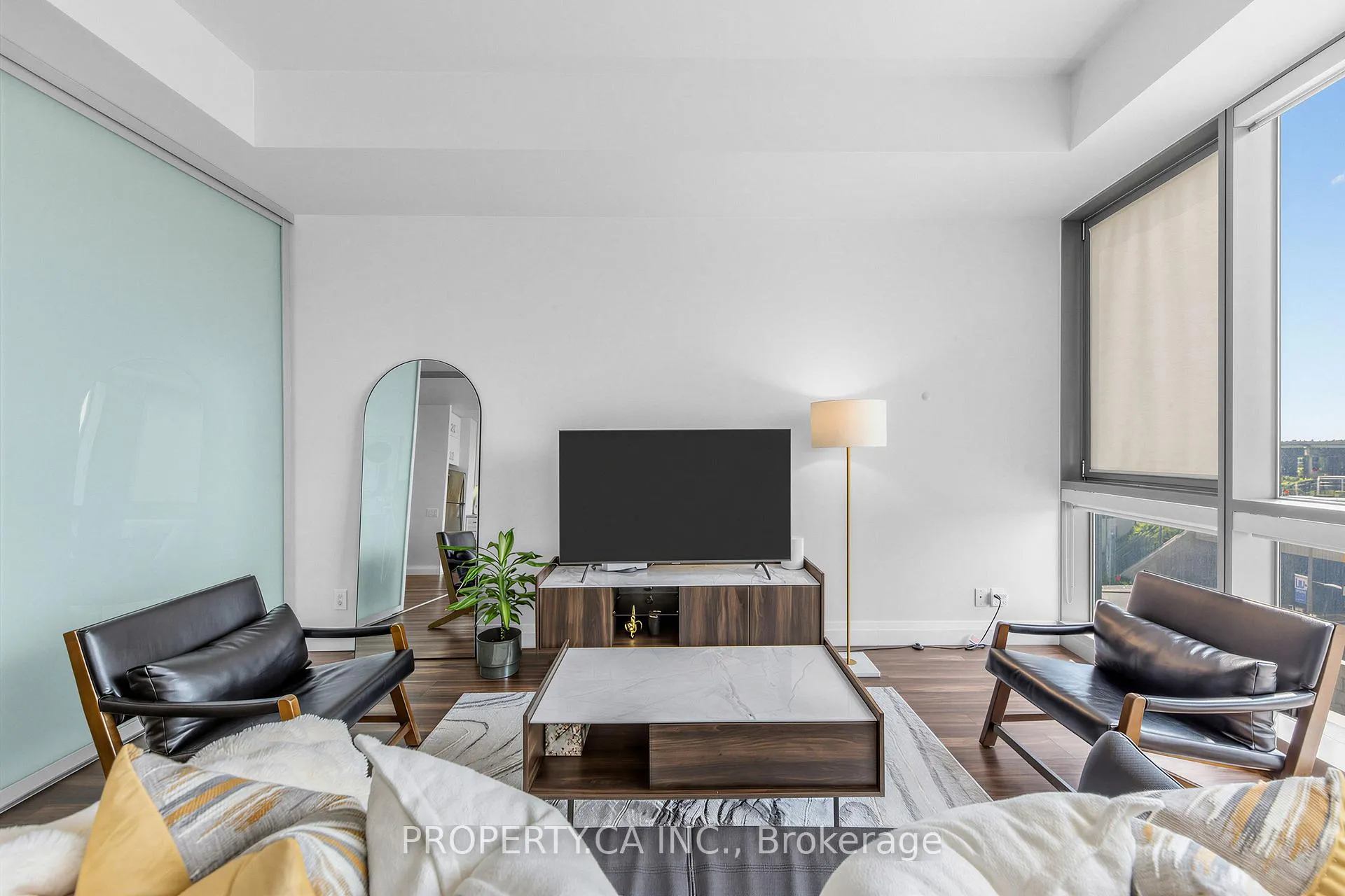 Photo 10 of Unit 311, 390 Cherry Street, Toronto, Waterfront Communities — HOMEH