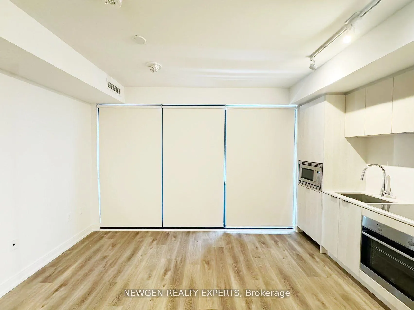 Photo 3 of Unit 1018, 1 Jarvis Street, Hamilton, Beasley — HOMEH