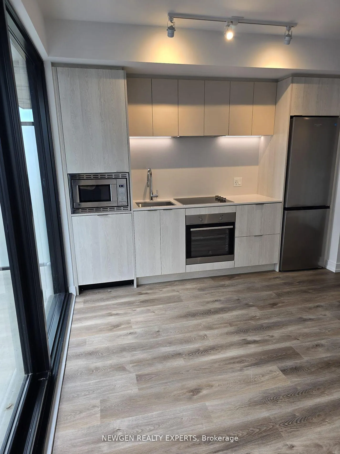 Photo 4 of Unit 1018, 1 Jarvis Street, Hamilton, Beasley — HOMEH