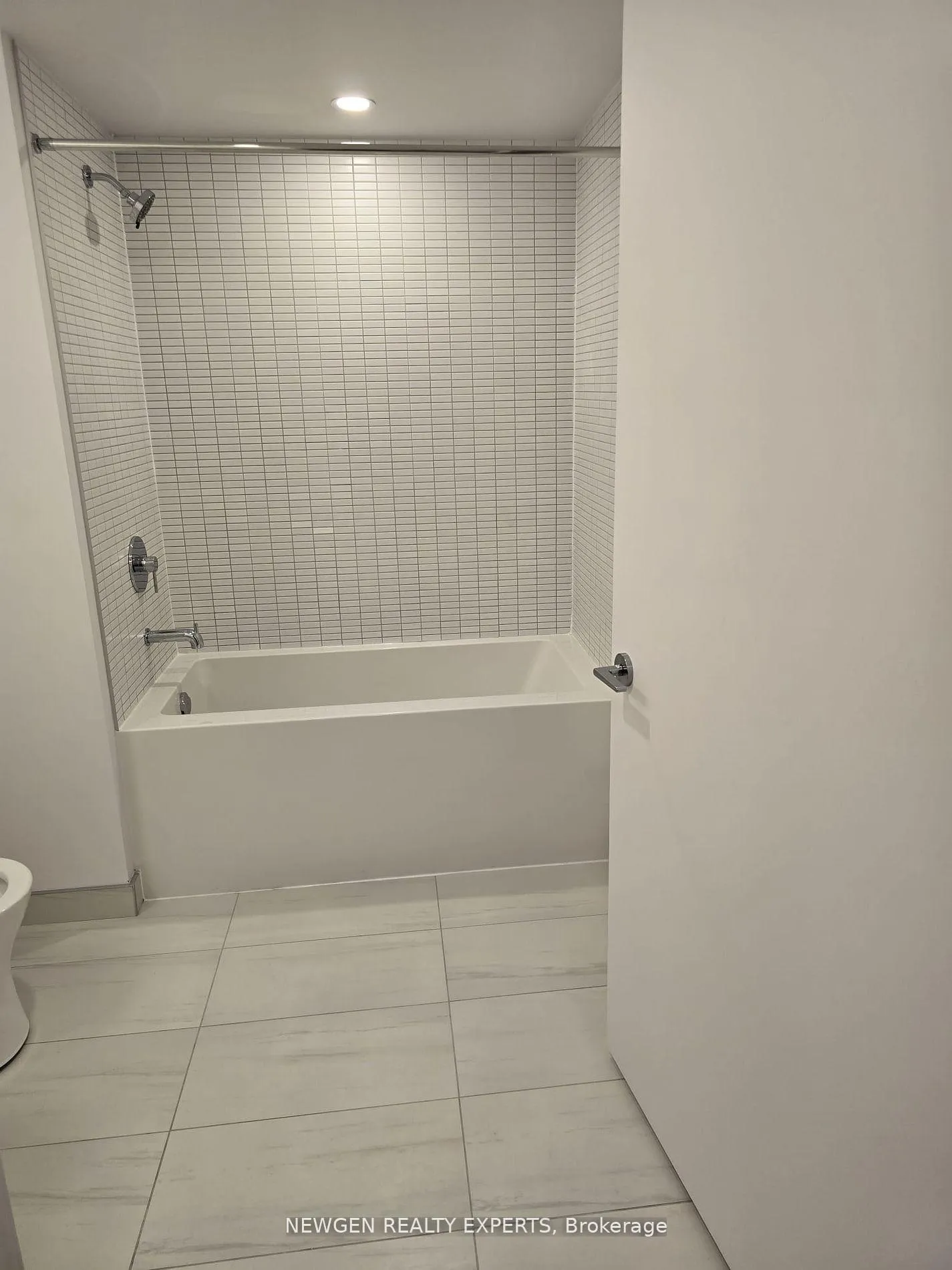 Photo 11 of Unit 1018, 1 Jarvis Street, Hamilton, Beasley — HOMEH