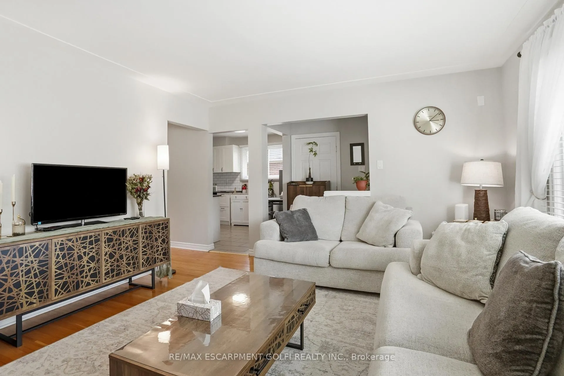 Photo 7 of 147 Manning Avenue, Hamilton, Greeningdon — HOMEH