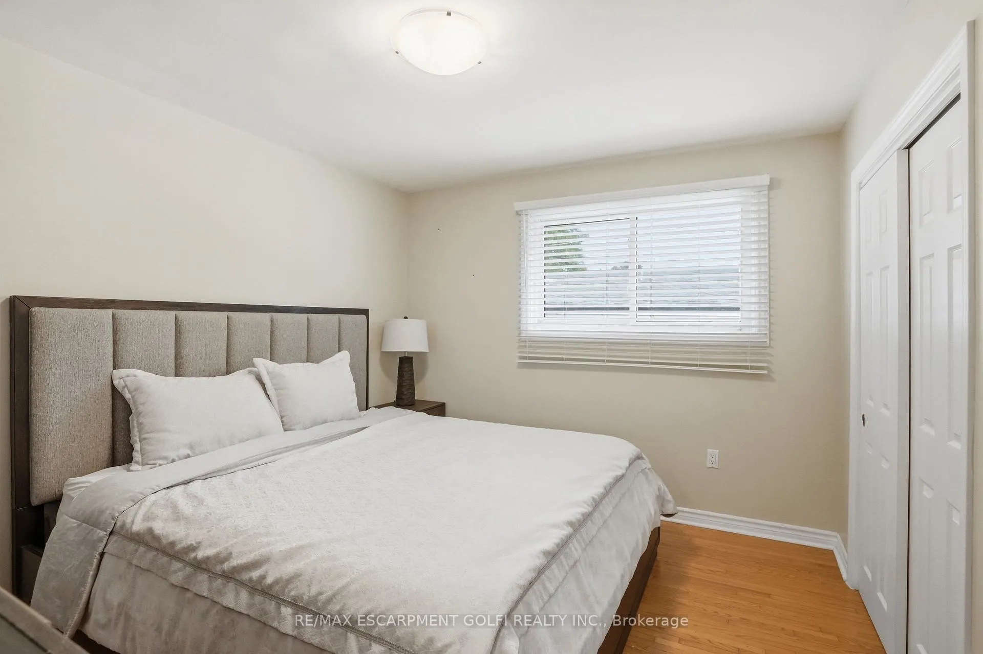 Photo 14 of 147 Manning Avenue, Hamilton, Greeningdon — HOMEH