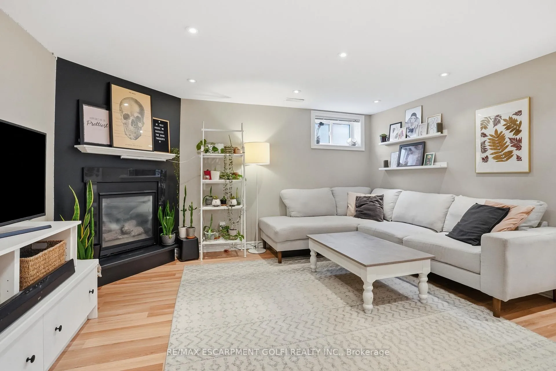 Photo 22 of 147 Manning Avenue, Hamilton, Greeningdon — HOMEH