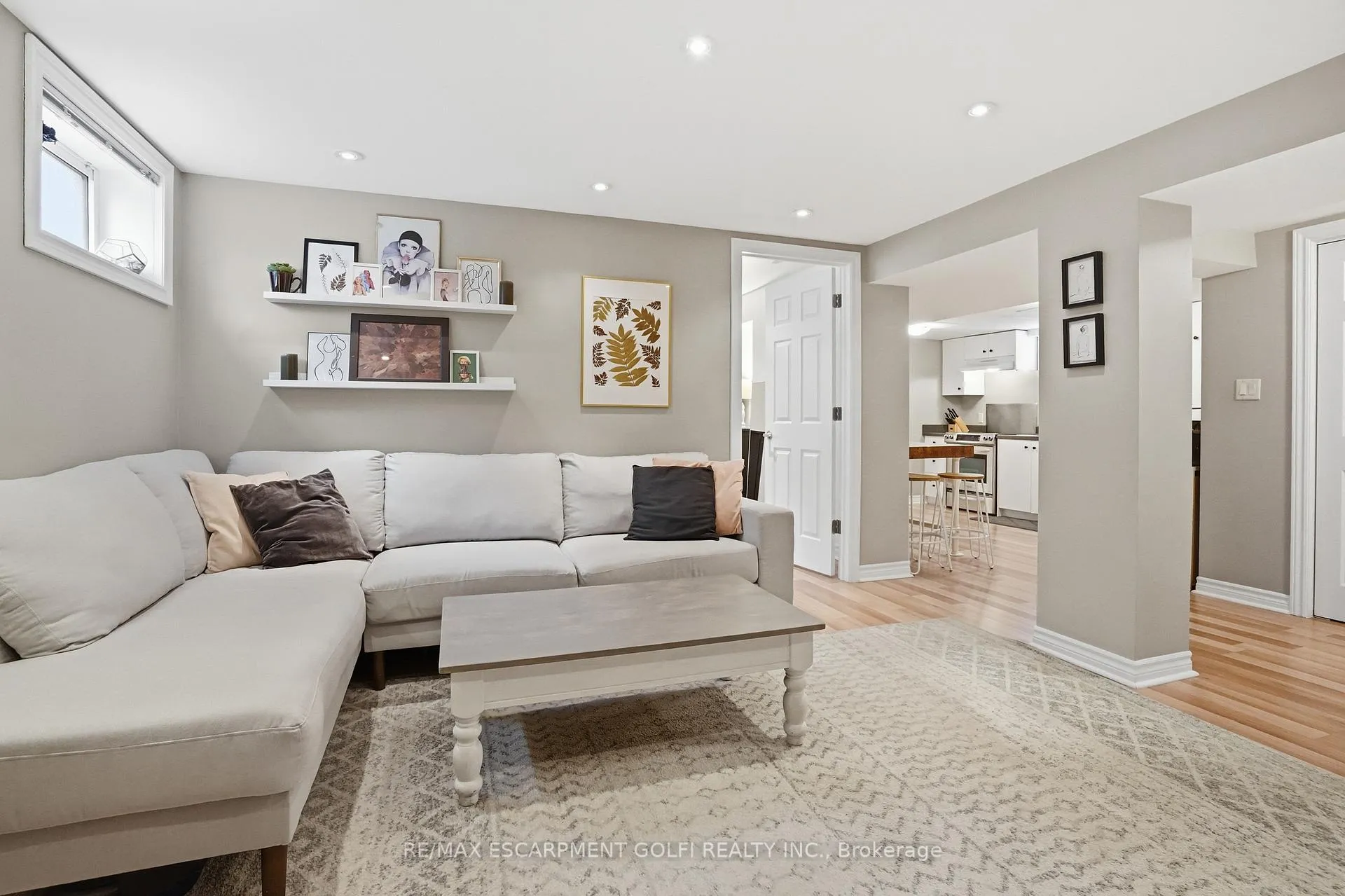 Photo 23 of 147 Manning Avenue, Hamilton, Greeningdon — HOMEH