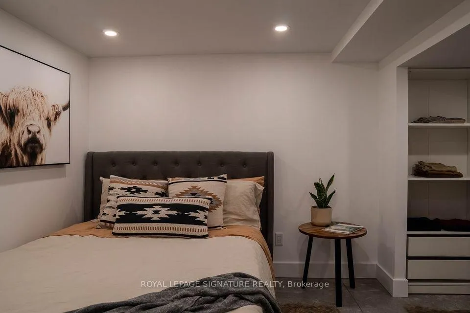 Photo 11 of Unit Lower, 166 Oakmount Road, Toronto, High Park North — HOMEH