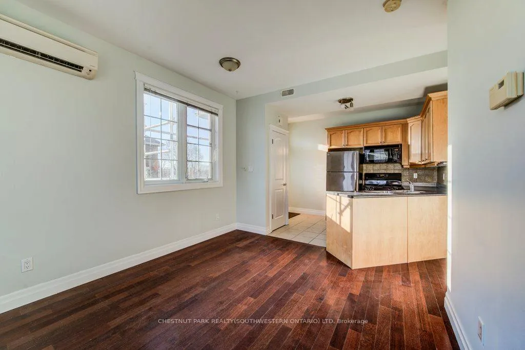 Photo 11 of Unit 201, 555 King Street E, Kitchener, King East — HOMEH