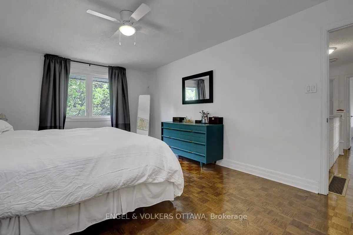 Photo 22 of 516 Buchanan Crescent, Ottawa, Beacon Hill North — HOMEH