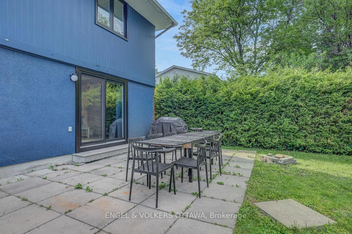 Photo 37 of 516 Buchanan Crescent, Ottawa, Beacon Hill North — HOMEH