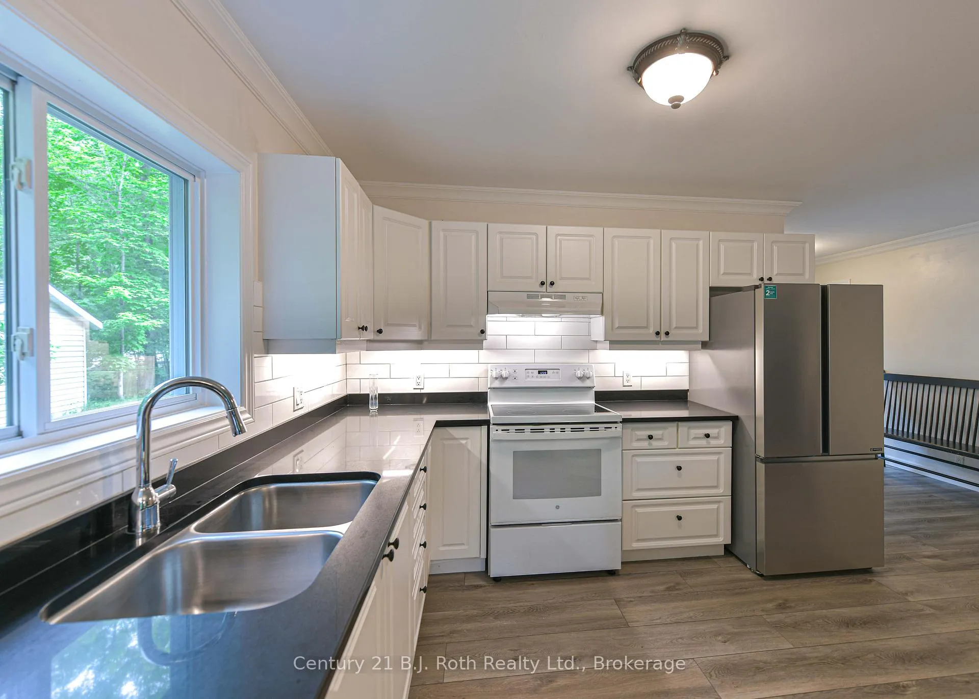 Photo 15 of 7463 Davy Drive, Ramara, Rural Ramara — HOMEH