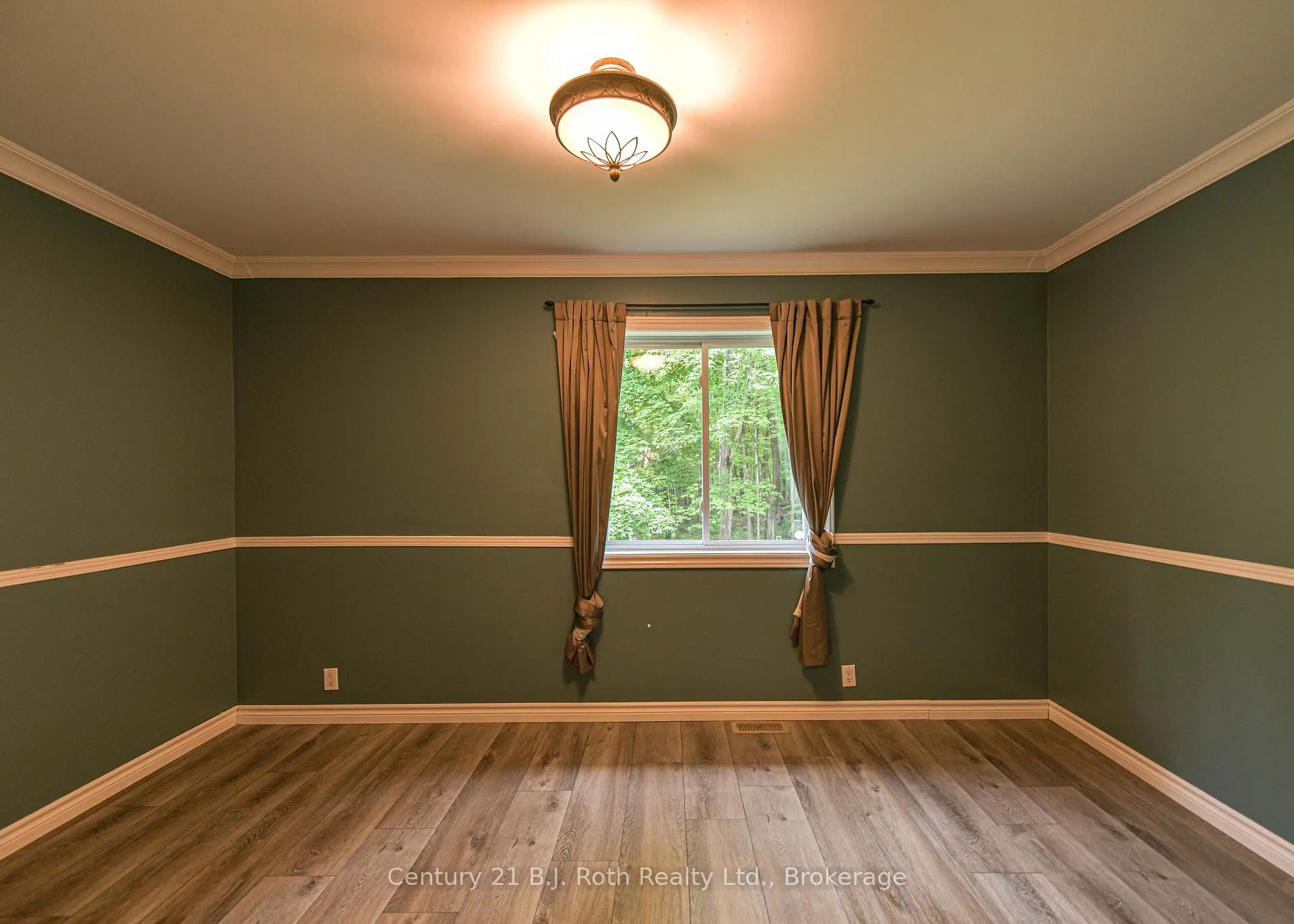 Photo 28 of 7463 Davy Drive, Ramara, Rural Ramara — HOMEH