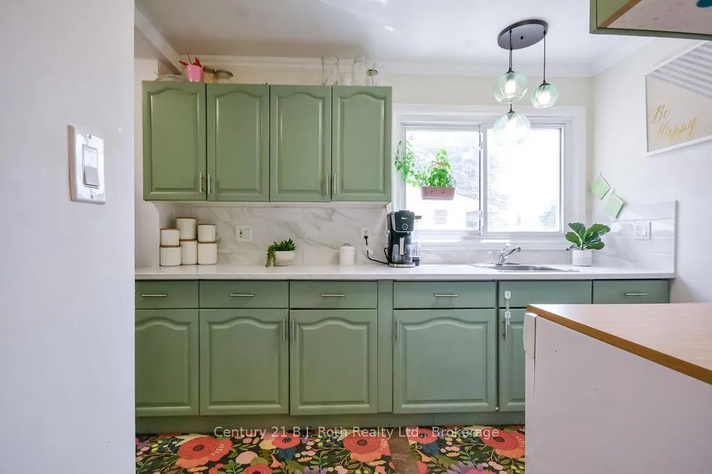 Photo 15 of 309 Hilda Street, Orillia — HOMEH