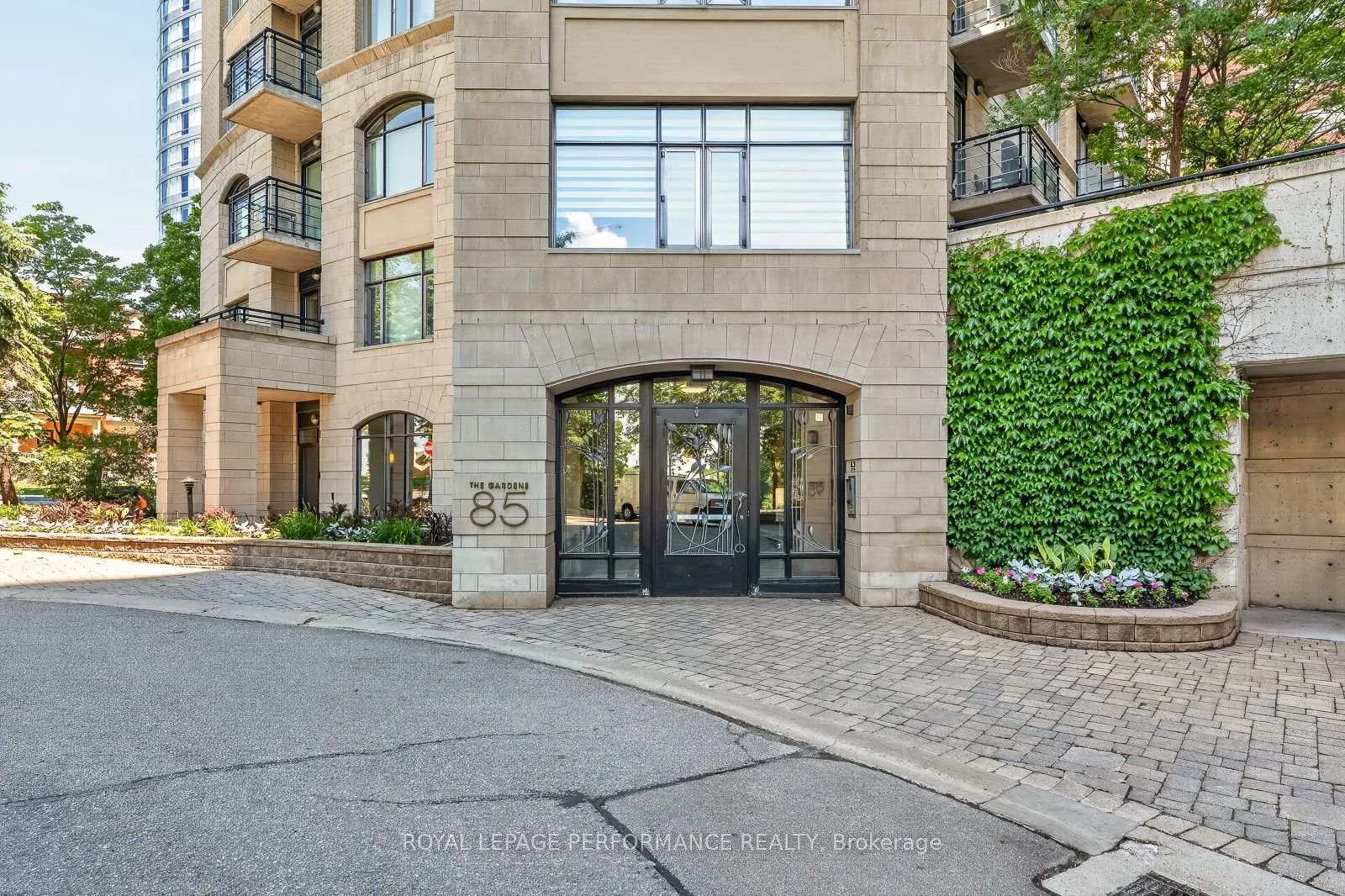 Photo 3 of Unit 503, 85 Bronson Avenue, Ottawa, Ottawa Centre — HOMEH
