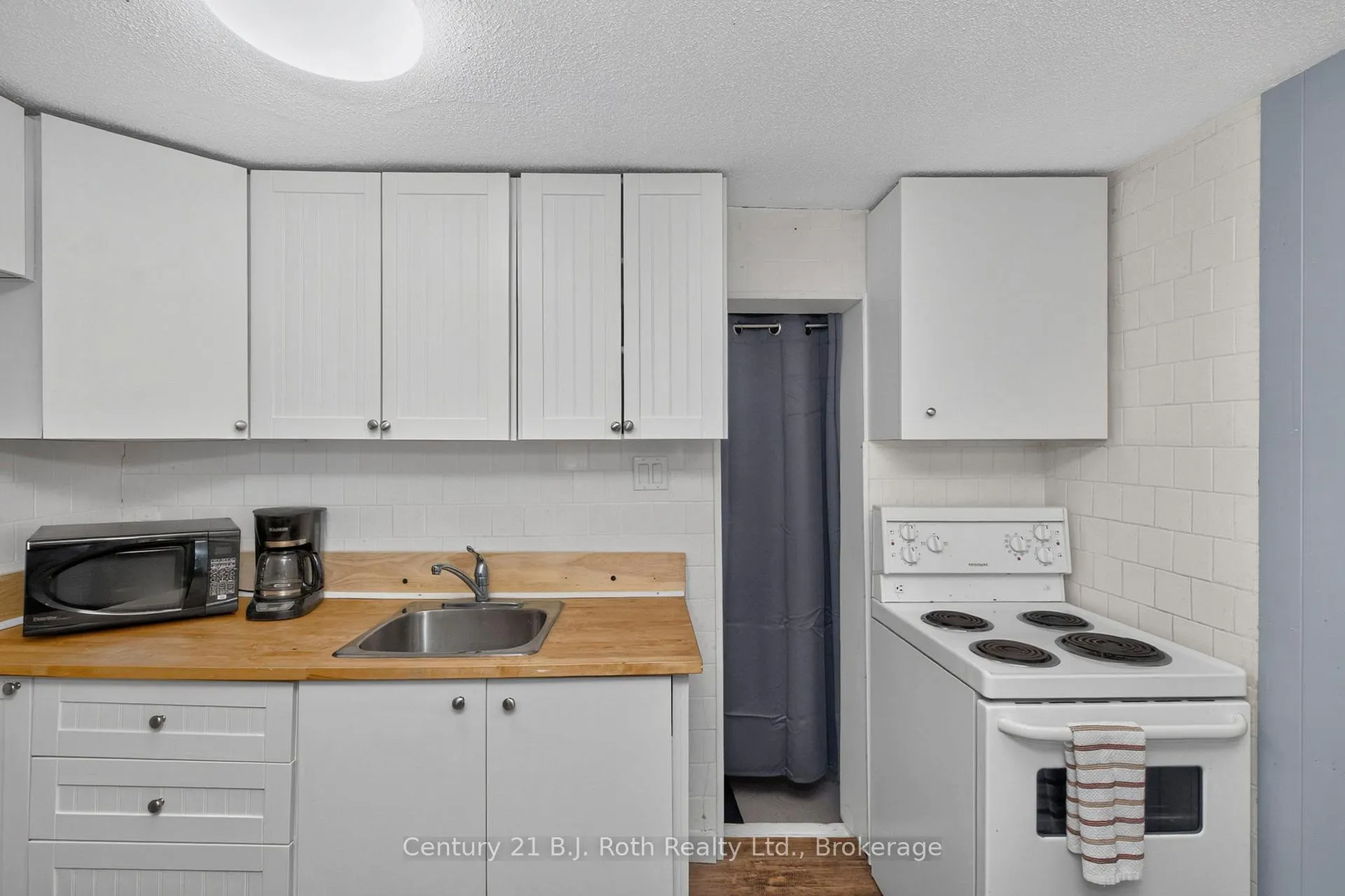 Photo 19 of 23 Earldom Boulevard, Tay, Port McNicoll — HOMEH
