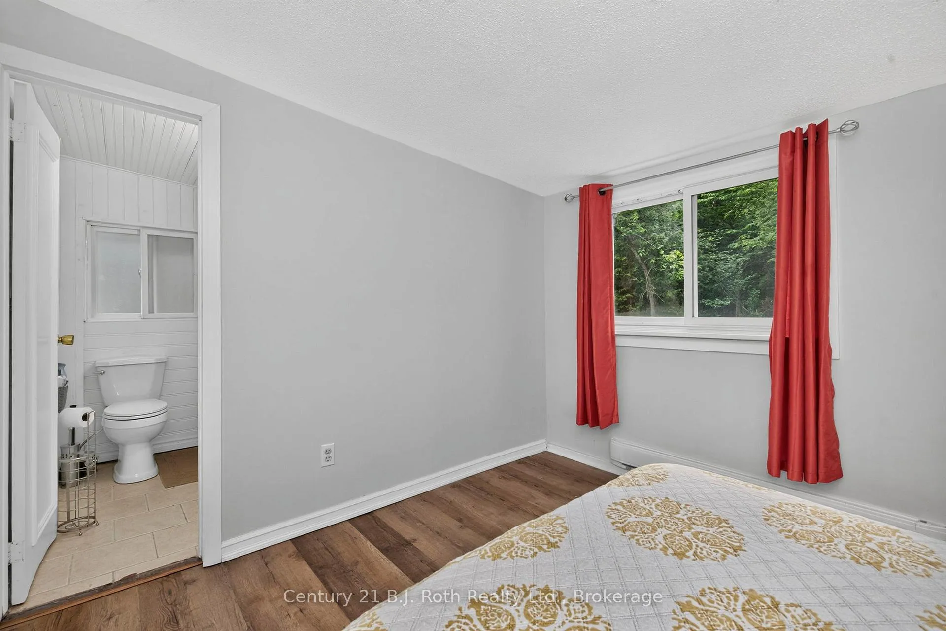 Photo 29 of 23 Earldom Boulevard, Tay, Port McNicoll — HOMEH