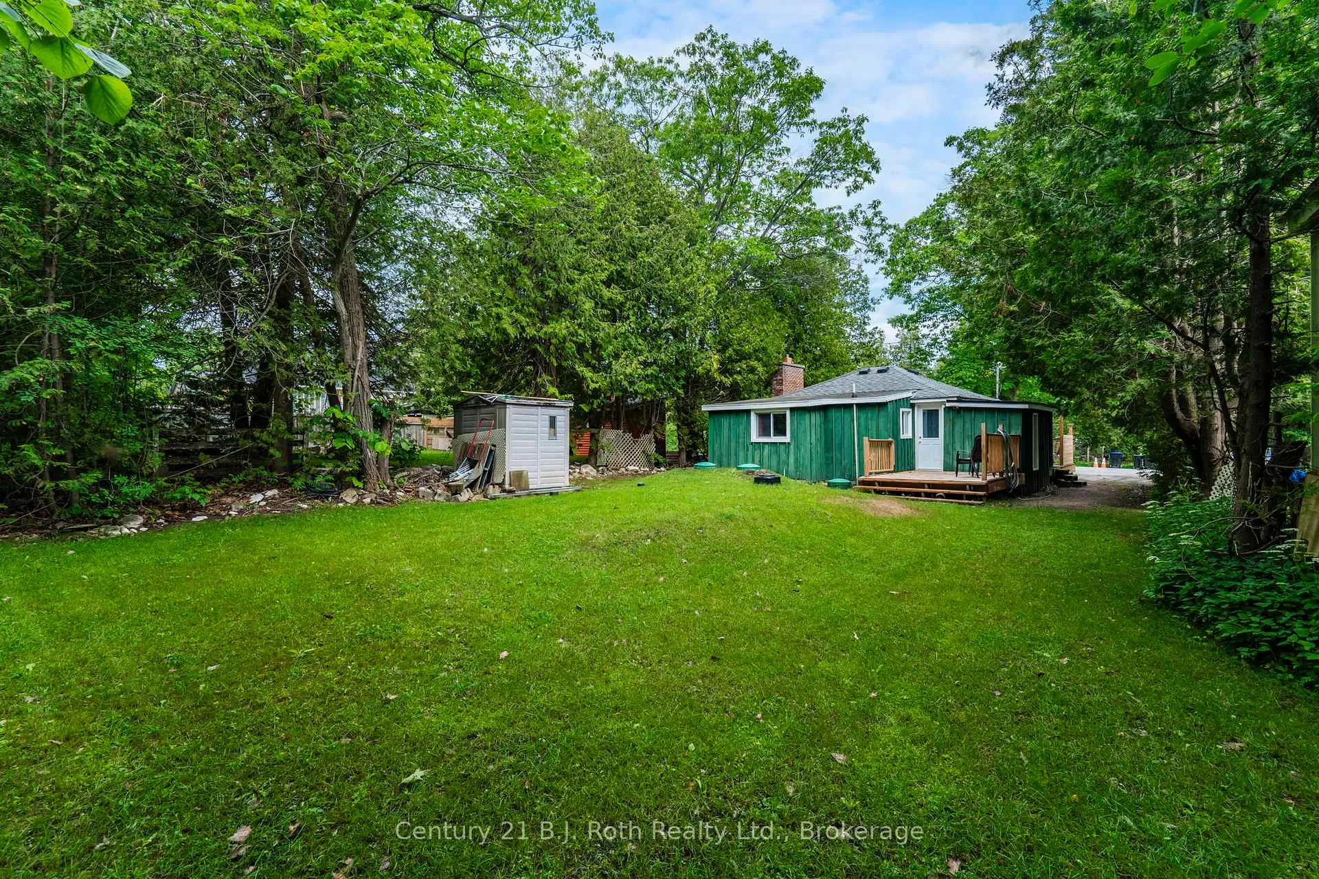 Photo 44 of 23 Earldom Boulevard, Tay, Port McNicoll — HOMEH