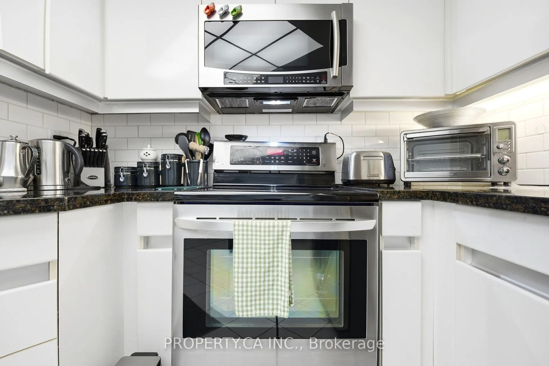 Photo 20 of Unit 1108, 7 Concorde Place, North York, Banbury-Don Mills — HOMEH